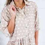 Perkins Sand Polka Dot Flounce Top Entro