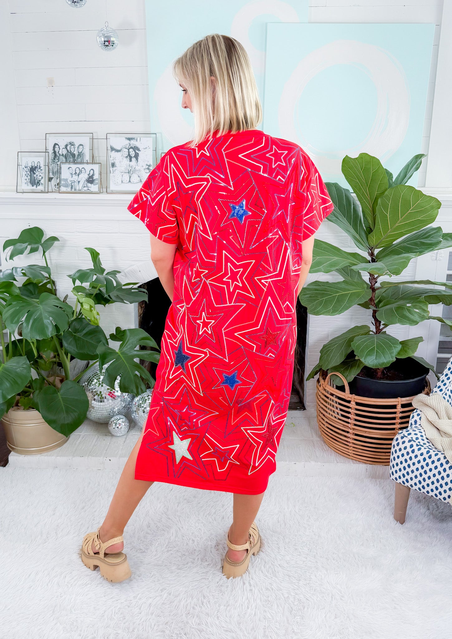 Queen of Sparkles Red Groovy Star Midi Tee Dress