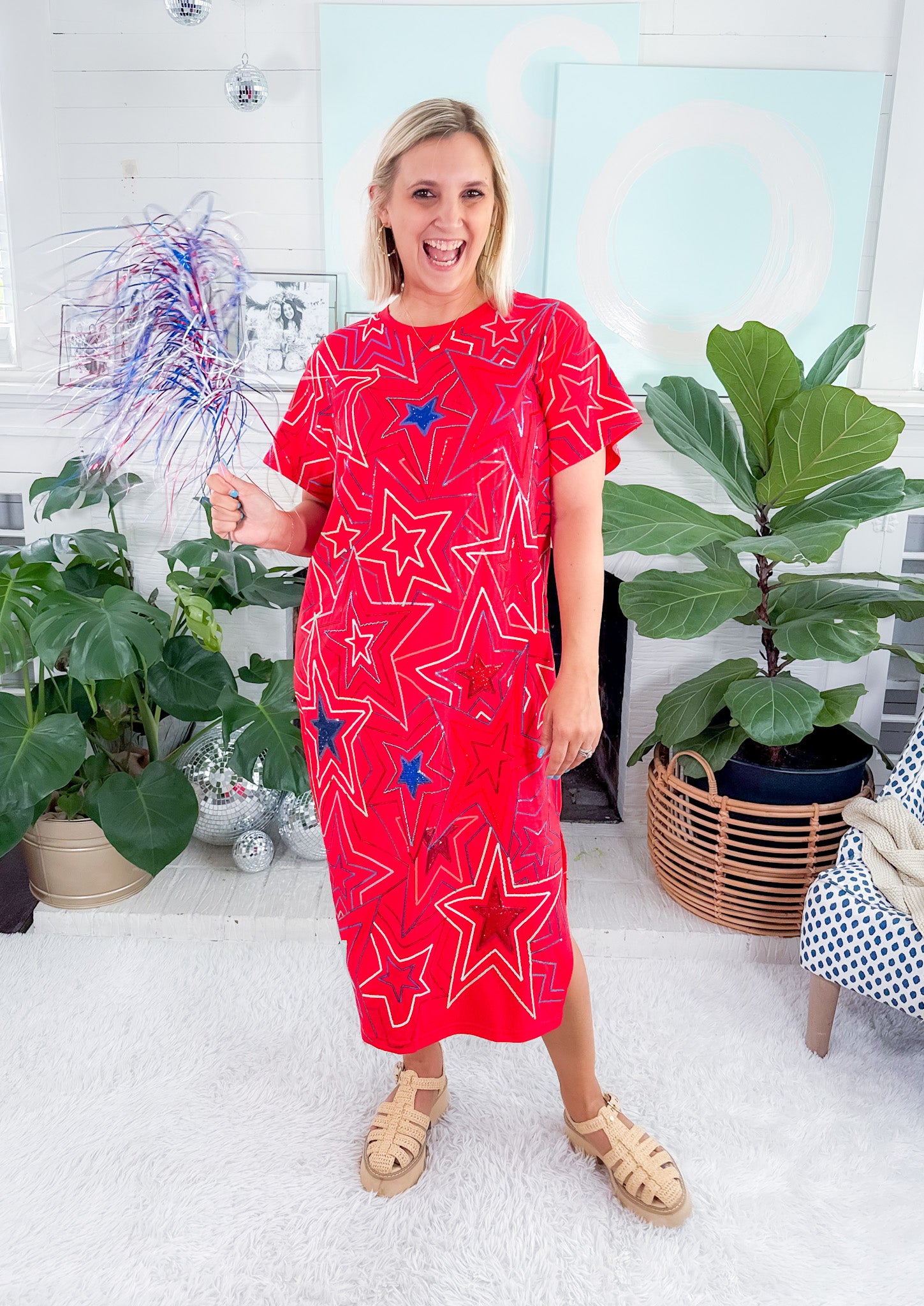 Queen of Sparkles Red Groovy Star Midi Tee Dress