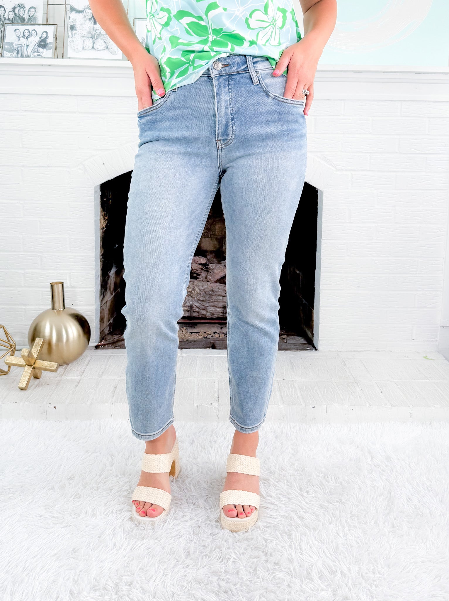 Rachael Mature High Rise Fab Ab Mom Jean KUT