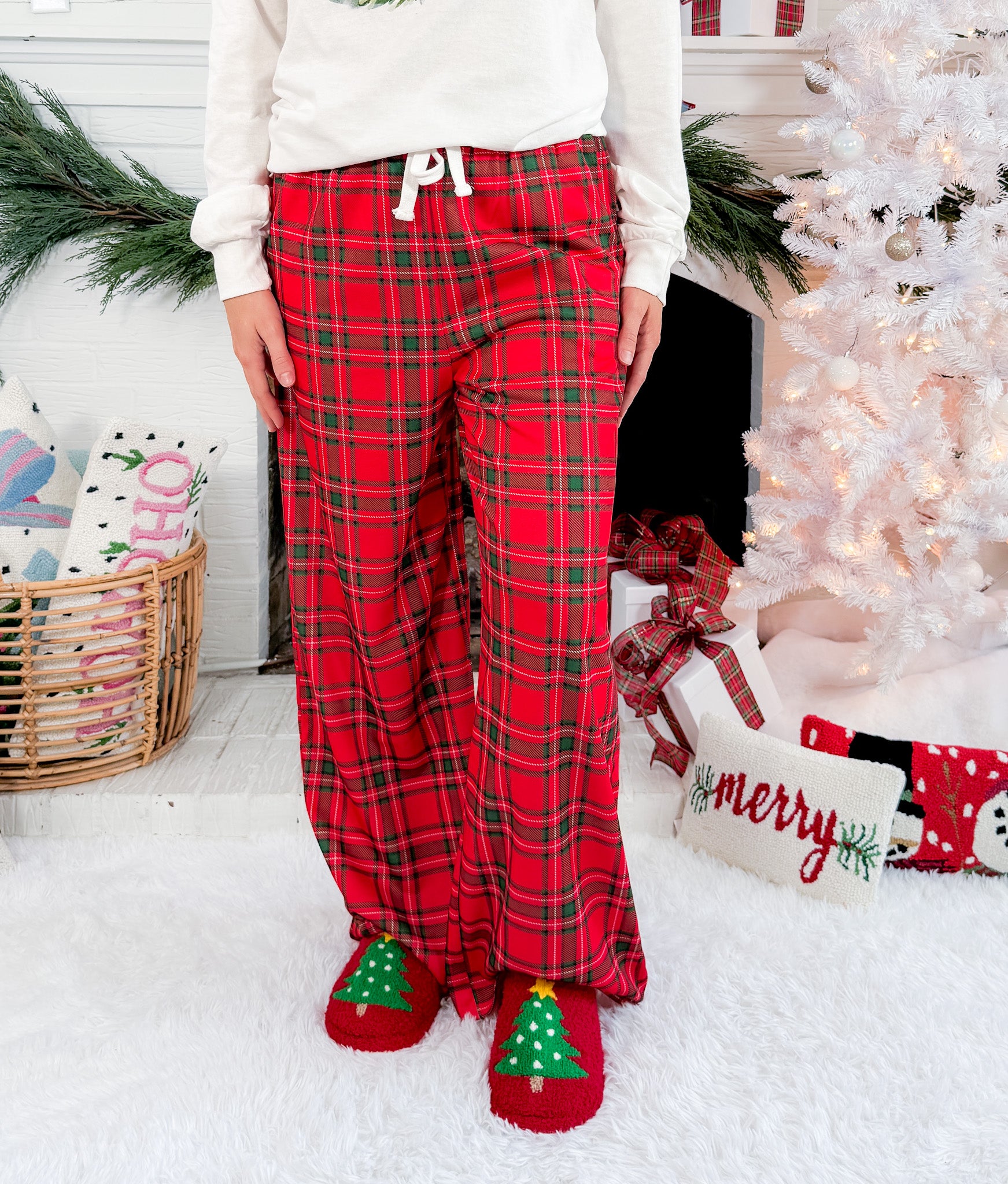 Red Plaid Christmas Lounge Pants