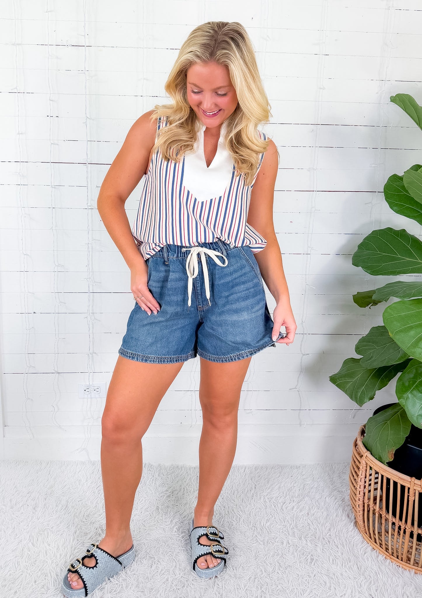 Rhett Patriotic Stripe Top Entro 