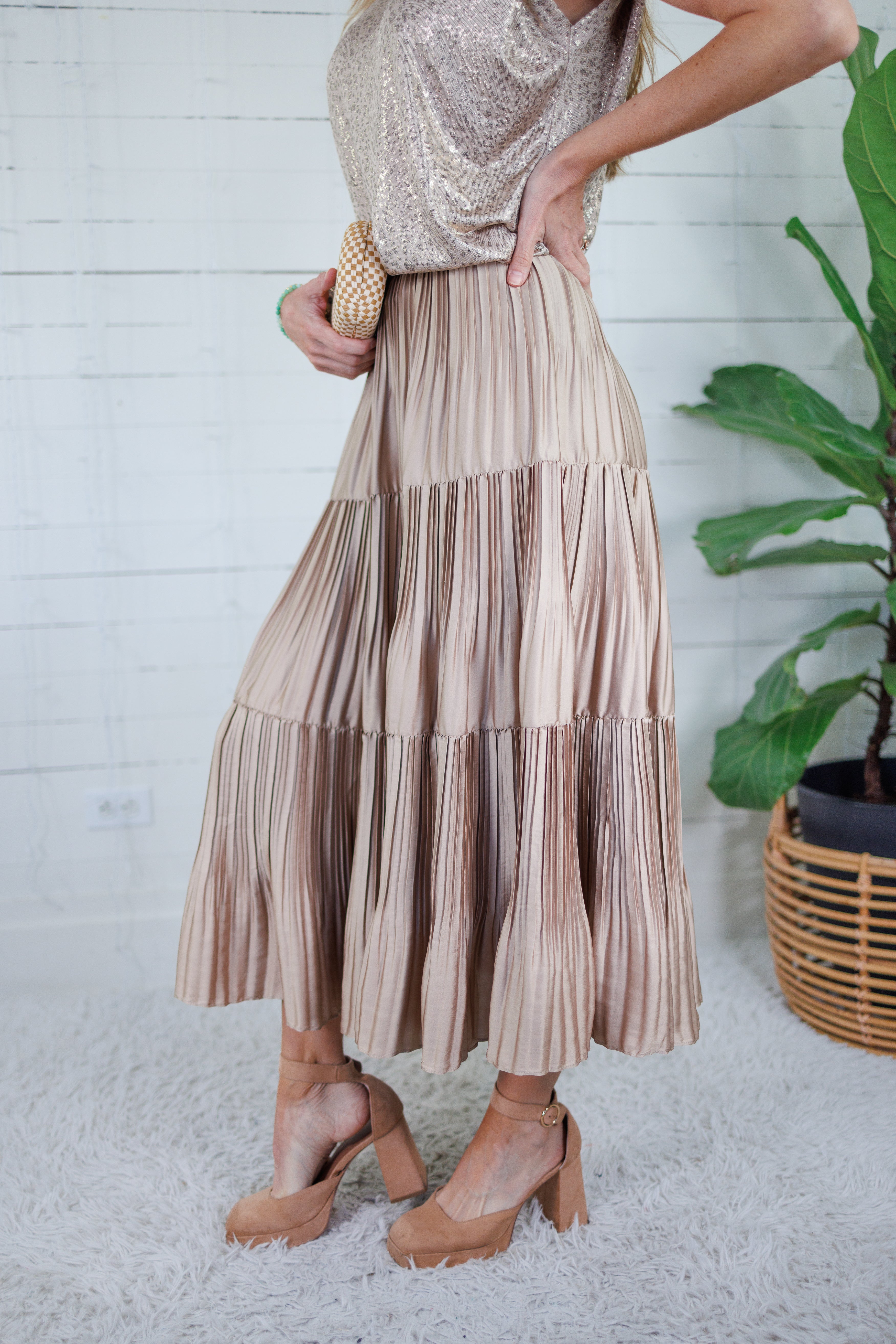Sanders Iced Mocha Pleated Maxi Skirt Current Air
