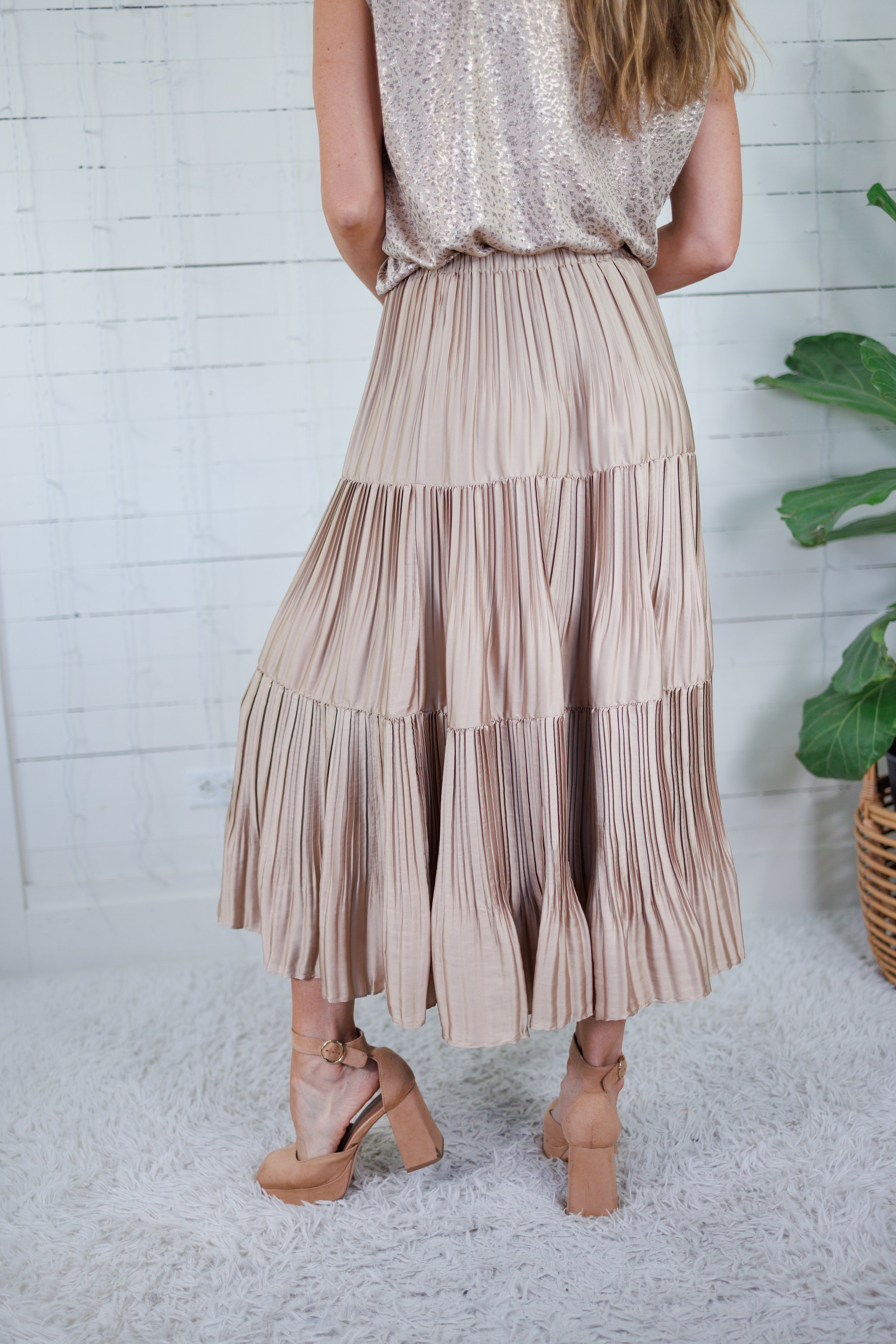 Sanders Iced Mocha Pleated Maxi Skirt Current Air