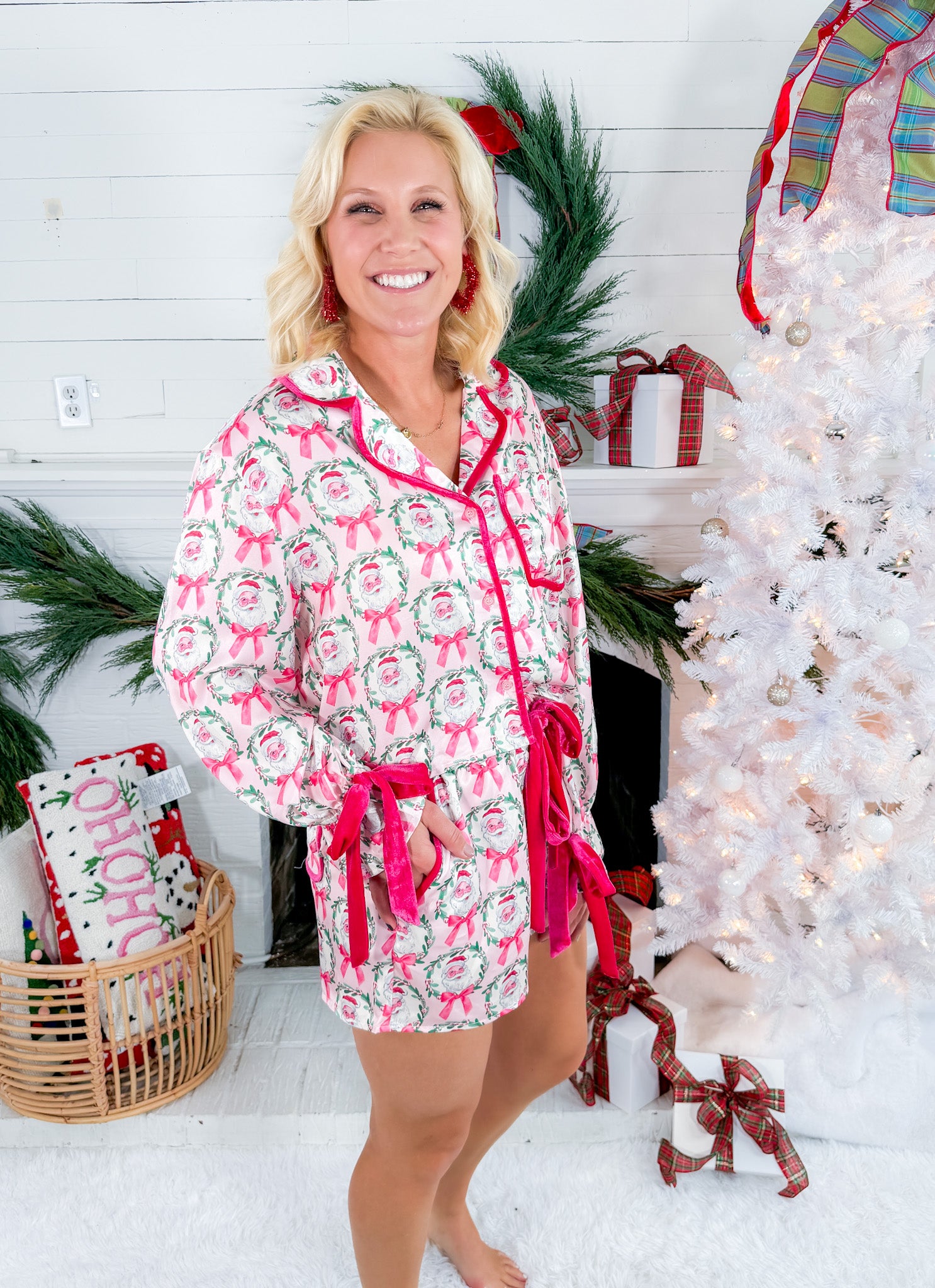 Santa Clause is Coming to Town 2 Piece Short PJ Set