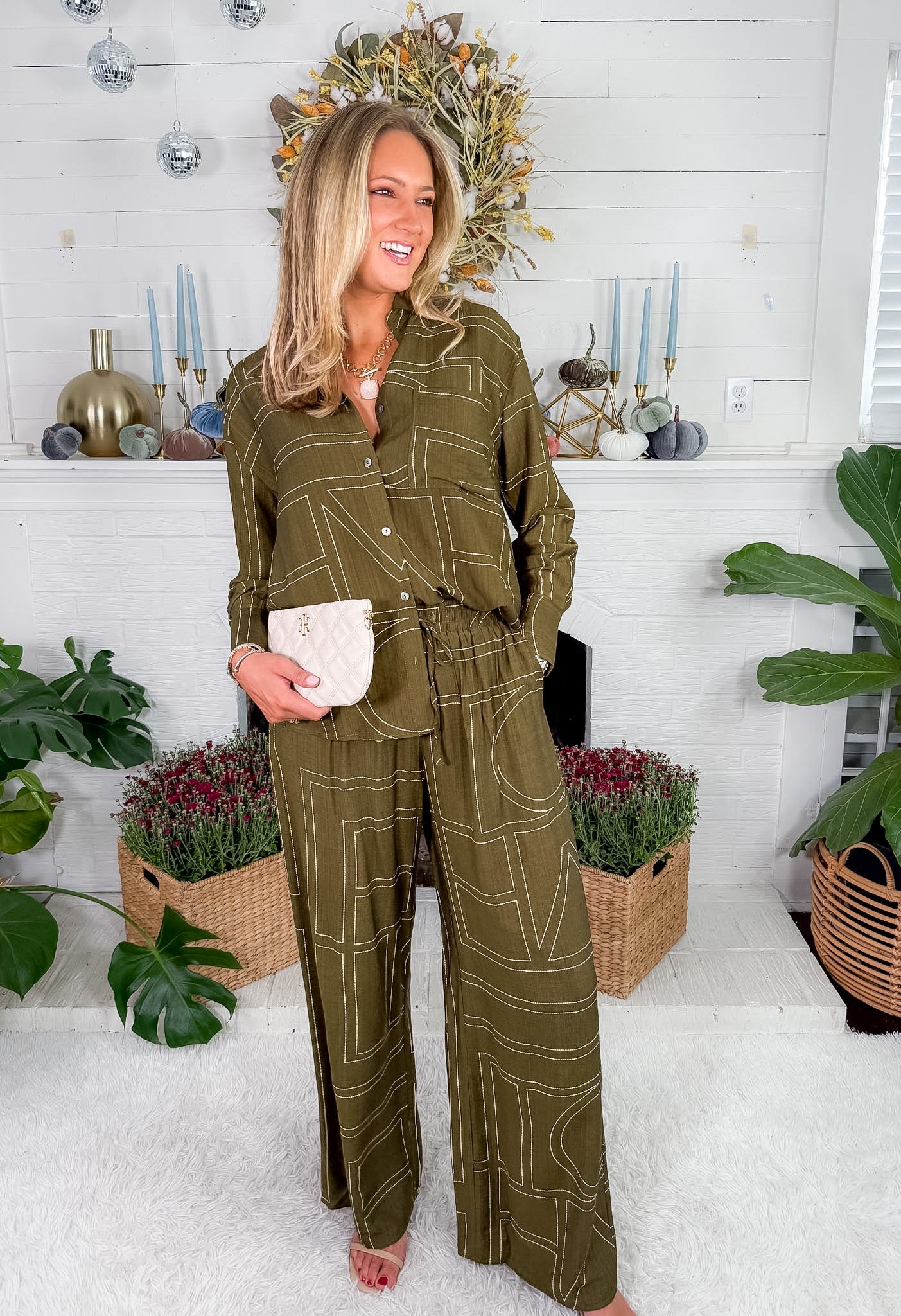 Shaddix Olive Geometric Pants Entro