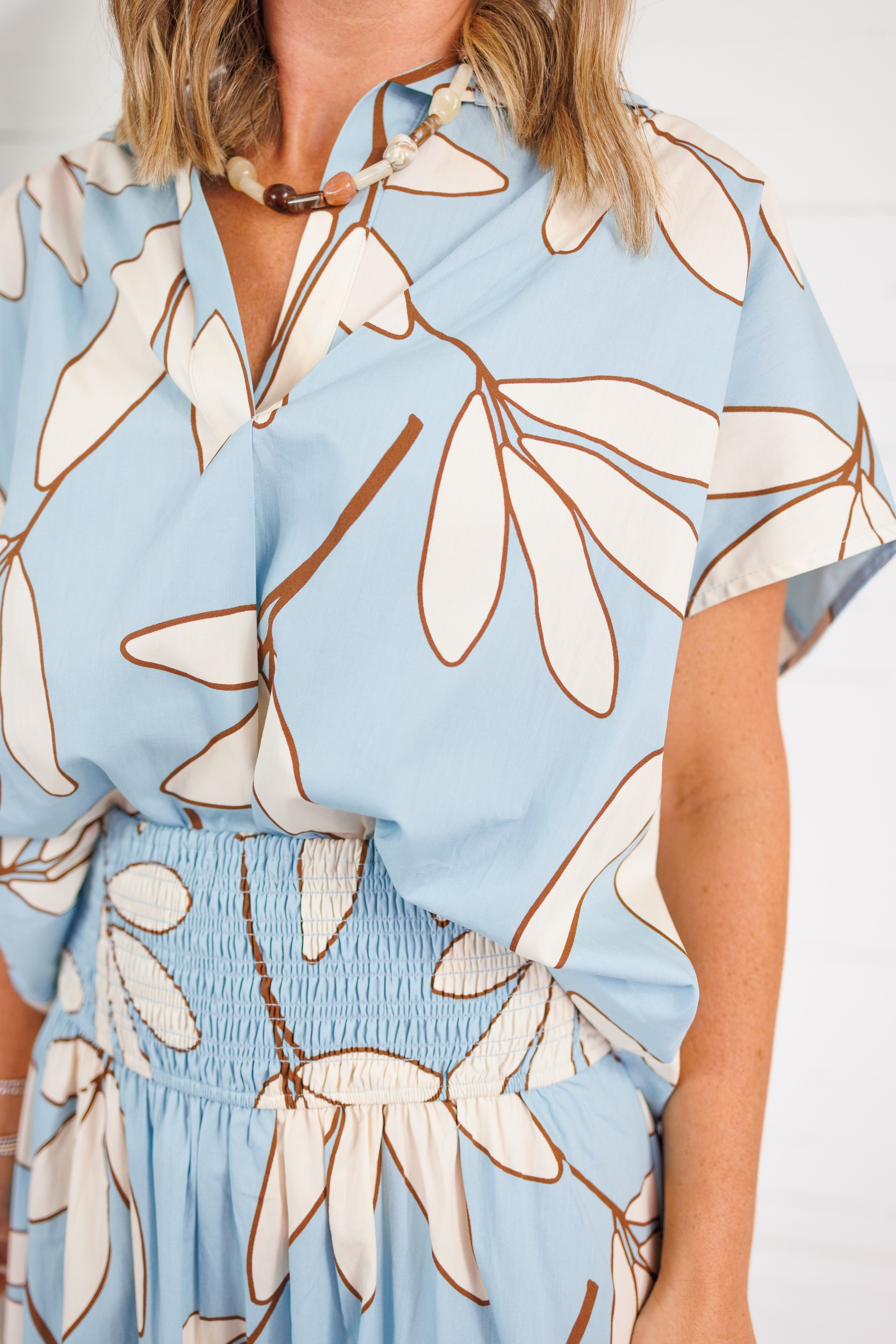 Sue Belle Blue Palm Top Karlie