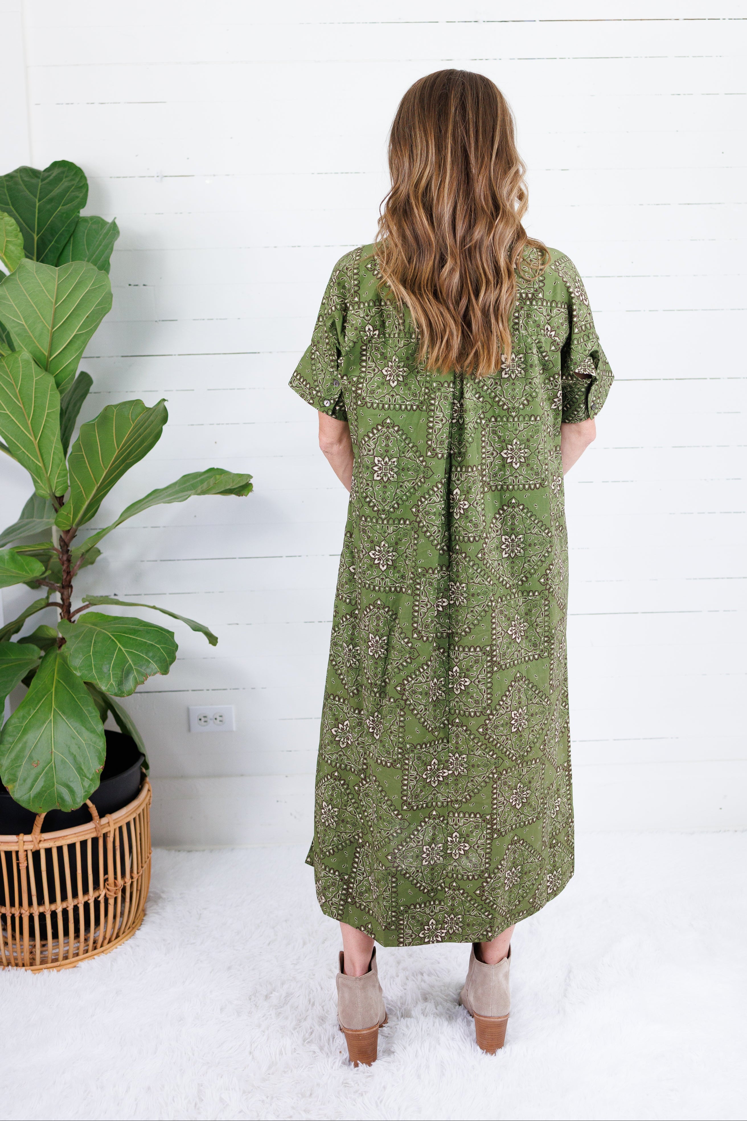 Sullivan Olive Bandana Maxi Dress Entro