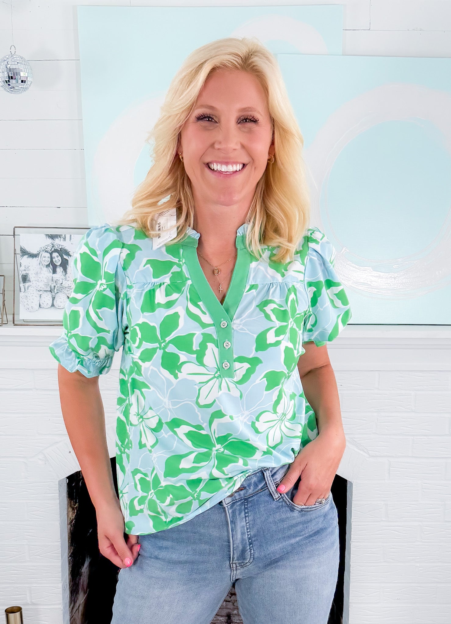 Sutton Tropical Blooms Top Mary Square