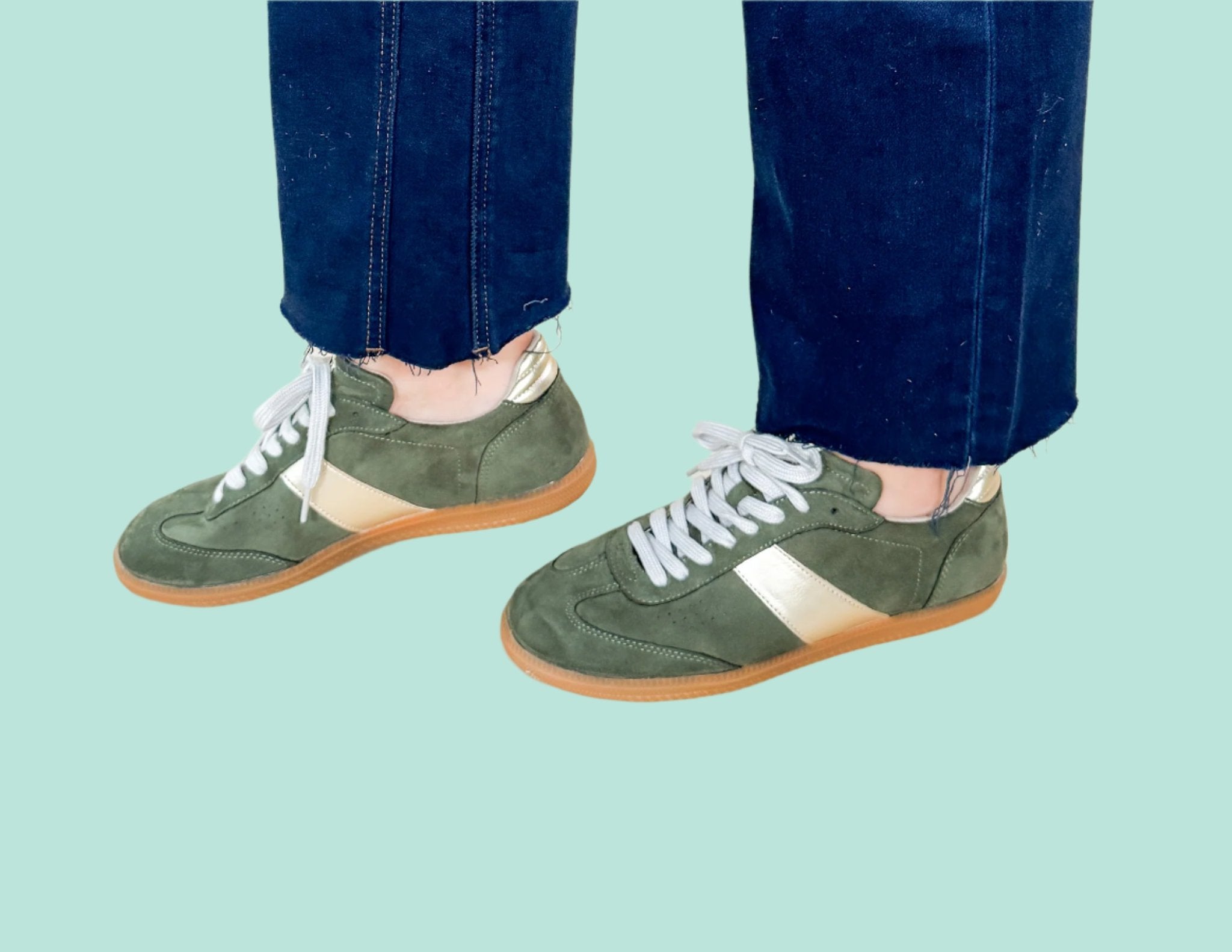 Sydney_Olive_Suede_Sneaker