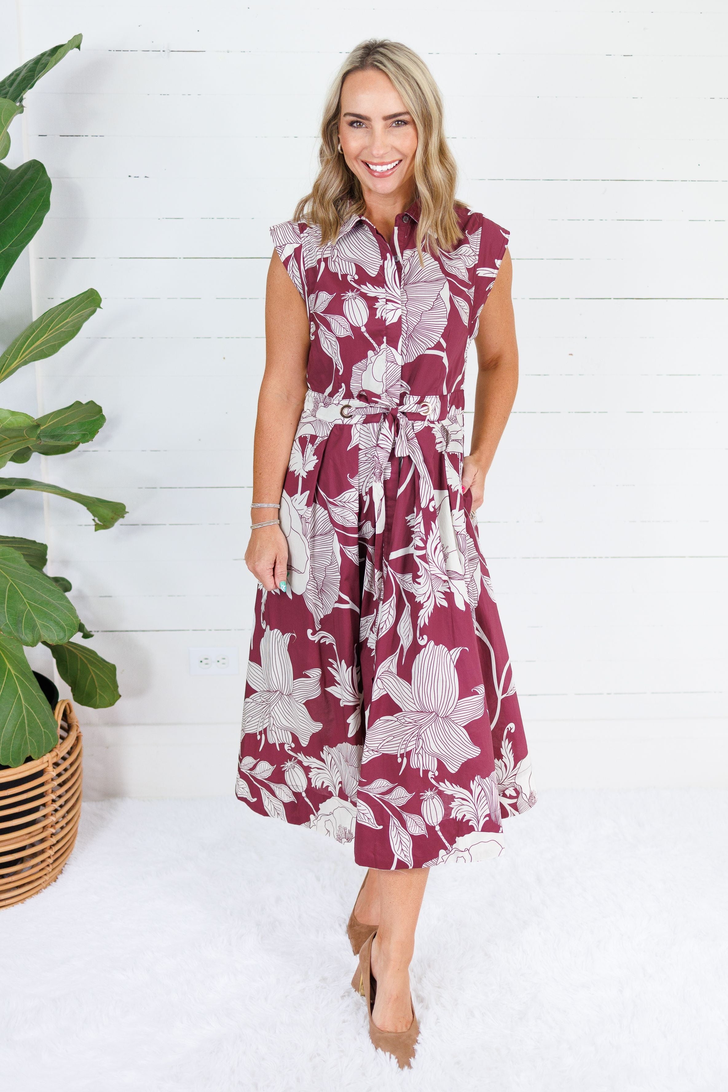 Tilly Wine Botanical Maxi Dress Entro