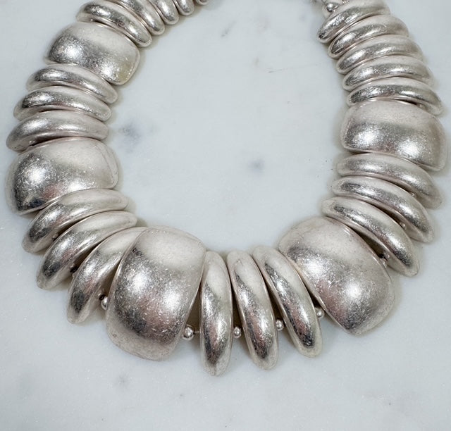 Vintage Silver Domed Shaped Short Chunky Necklace