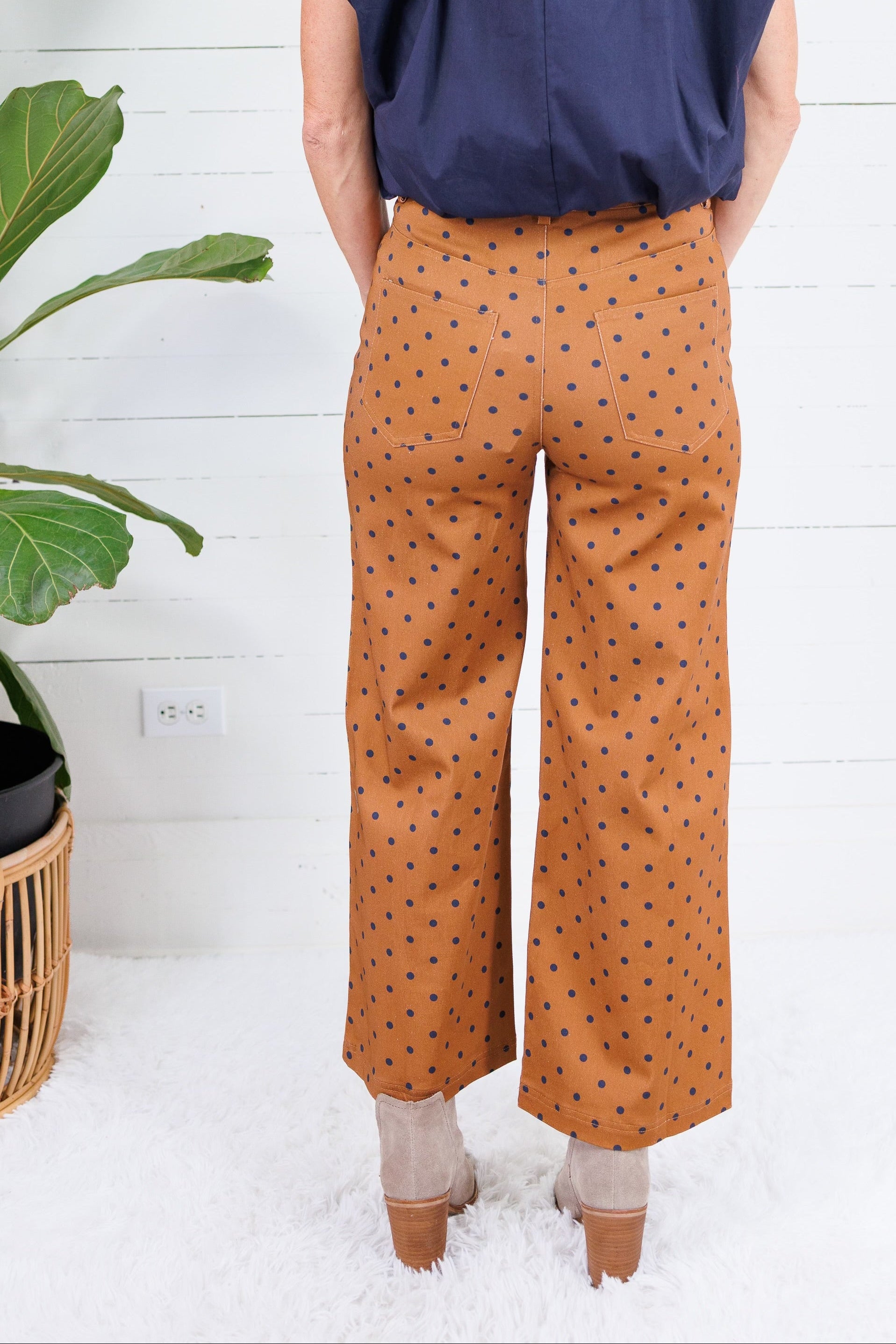Virginia Cinnamon Dot Wide Leg Pants Entro