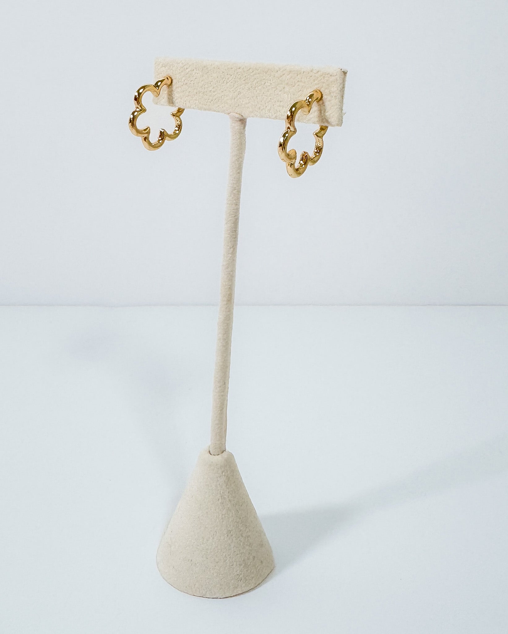 Wavy Wire Flower Gold Hoop Earrings