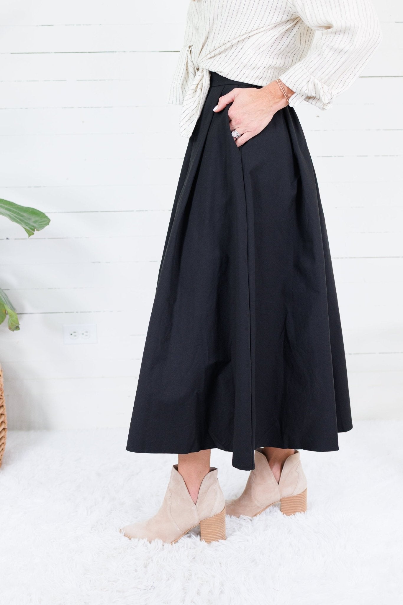Beckett Black Pleated Maxi Skirt Brad & Rena