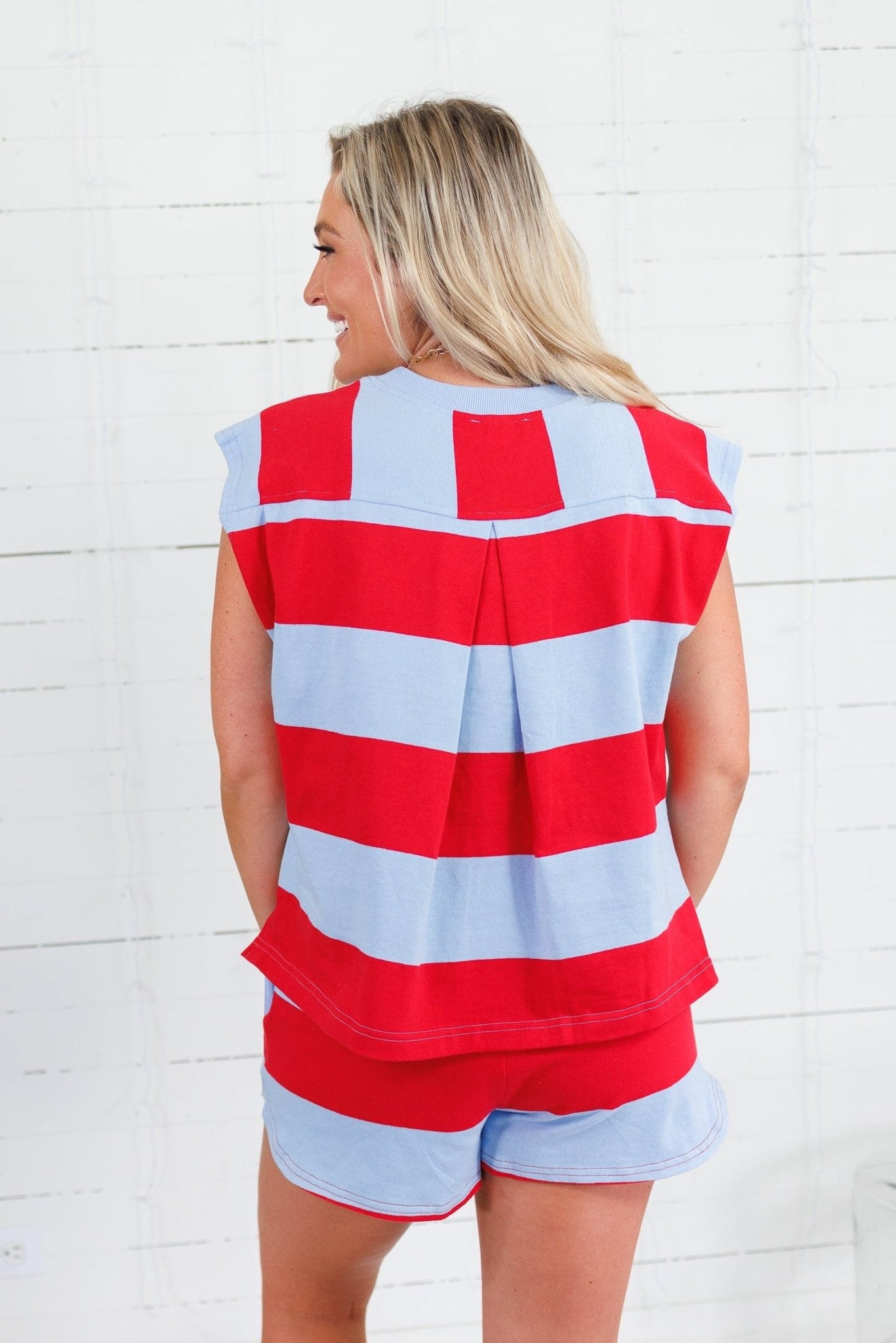 Born in the USA Striped Sleeveless Top Entro