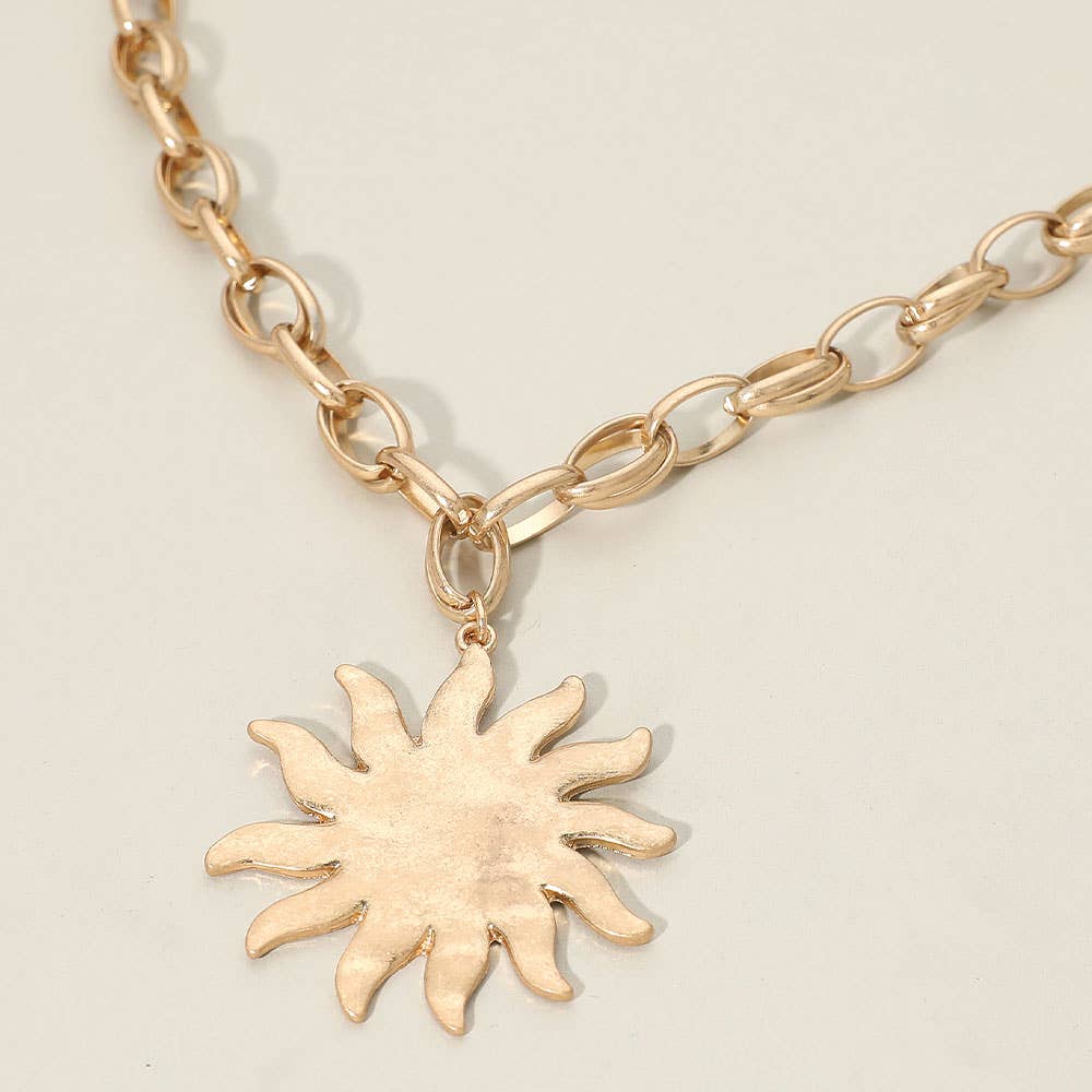 Brushed Metal Sunburst Chunky Chain Necklace - A3 Accessories - Jewelry - Clover + Bee