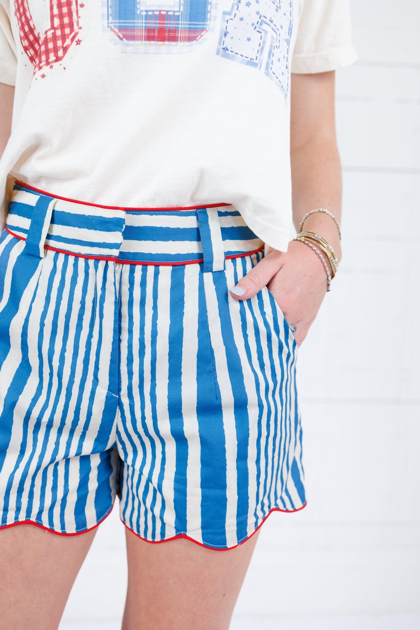 Cambridge Blue Striped Scallop Hem Shorts TCEC