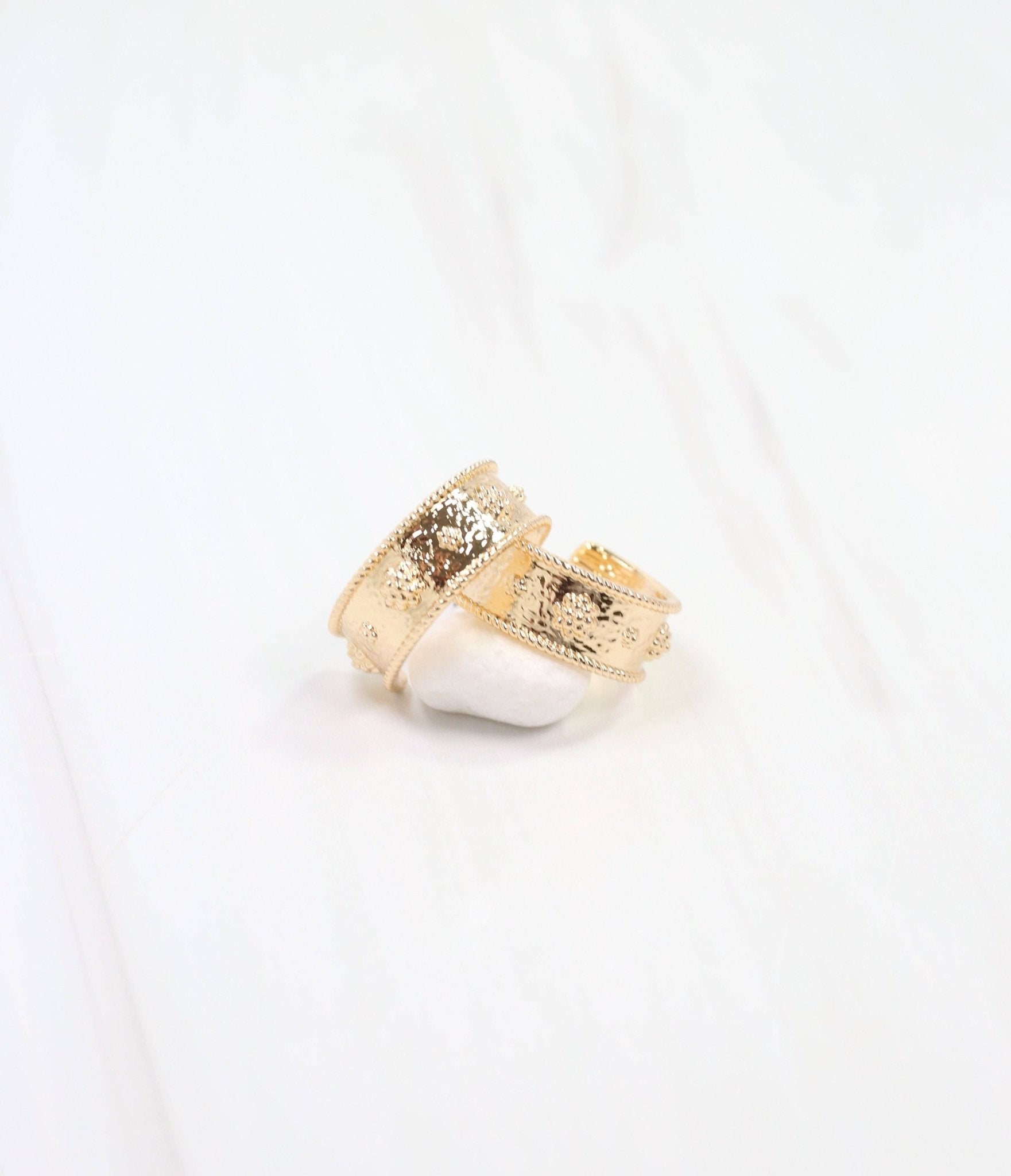 Canton Textured Hoop Gold Earring - A3 Accessories - Jewelry - Earrings - Clover + Bee