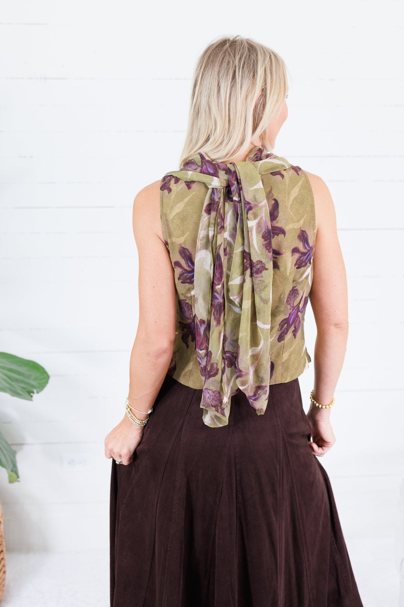 Carla Olive Sheer Overlay Top Entro