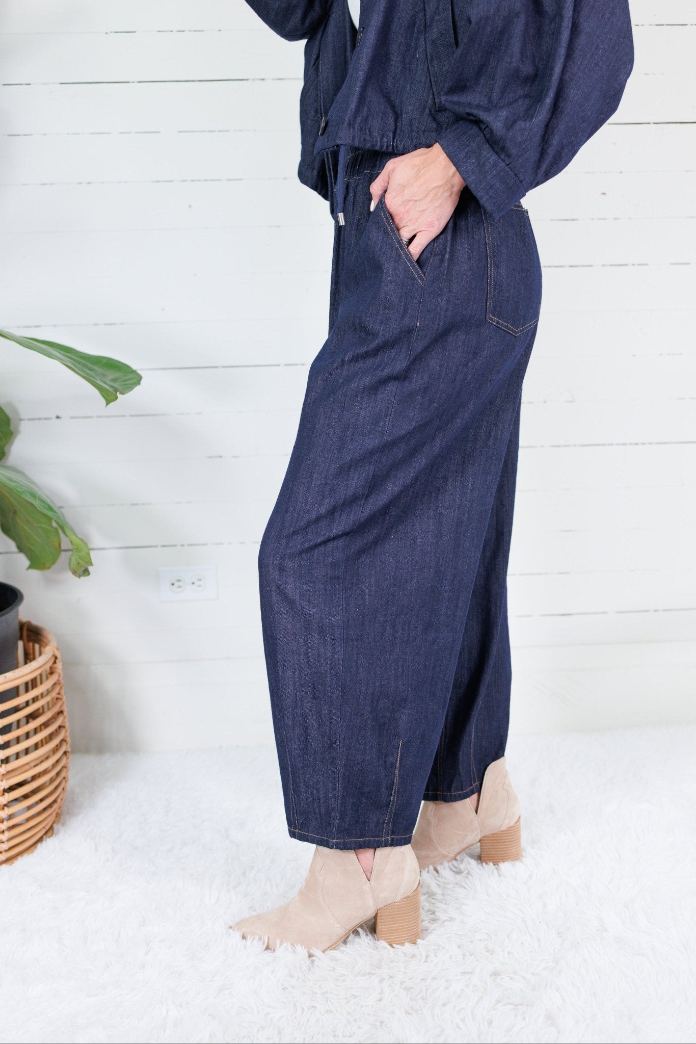 Claude Indigo Pegged Pants Mustard Seed
