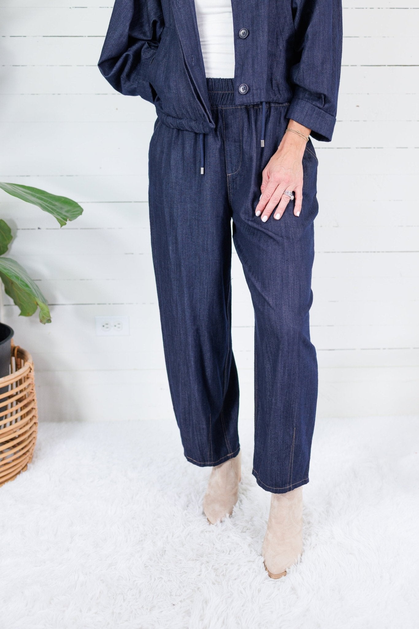 Claude Indigo Pegged Pants Mustard Seed