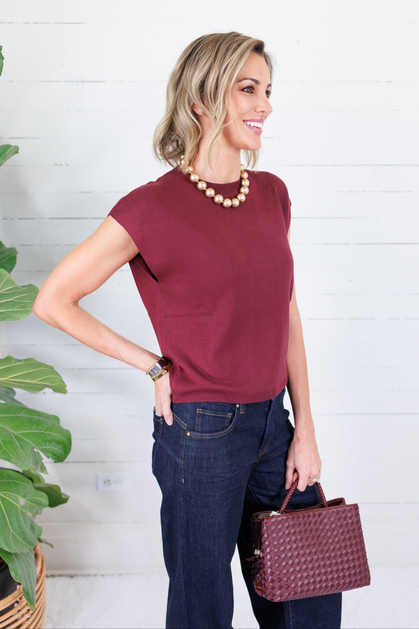 Clayton Red Brown Sleeveless Sweater Entro