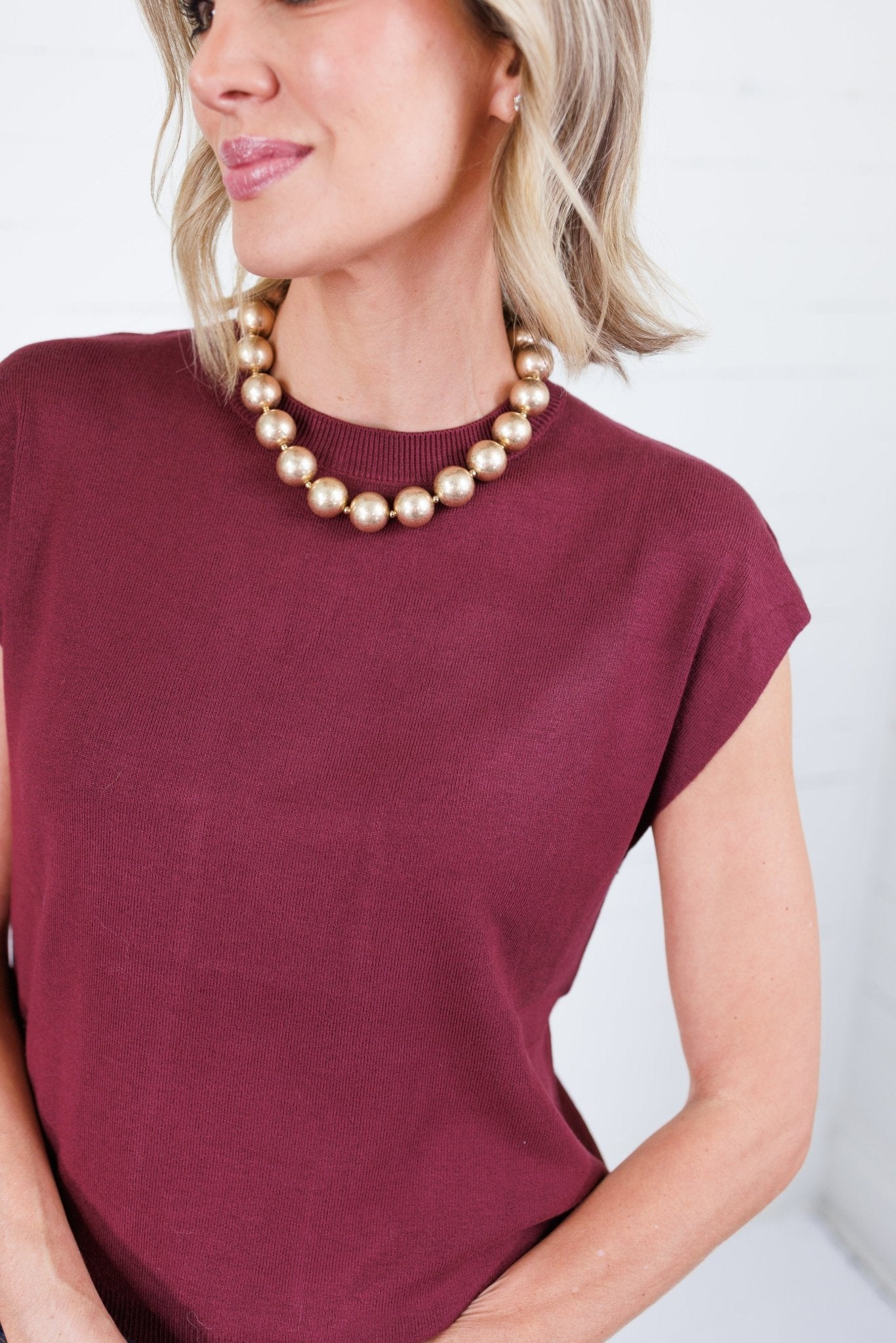 Clayton Red Brown Sleeveless Sweater Entro