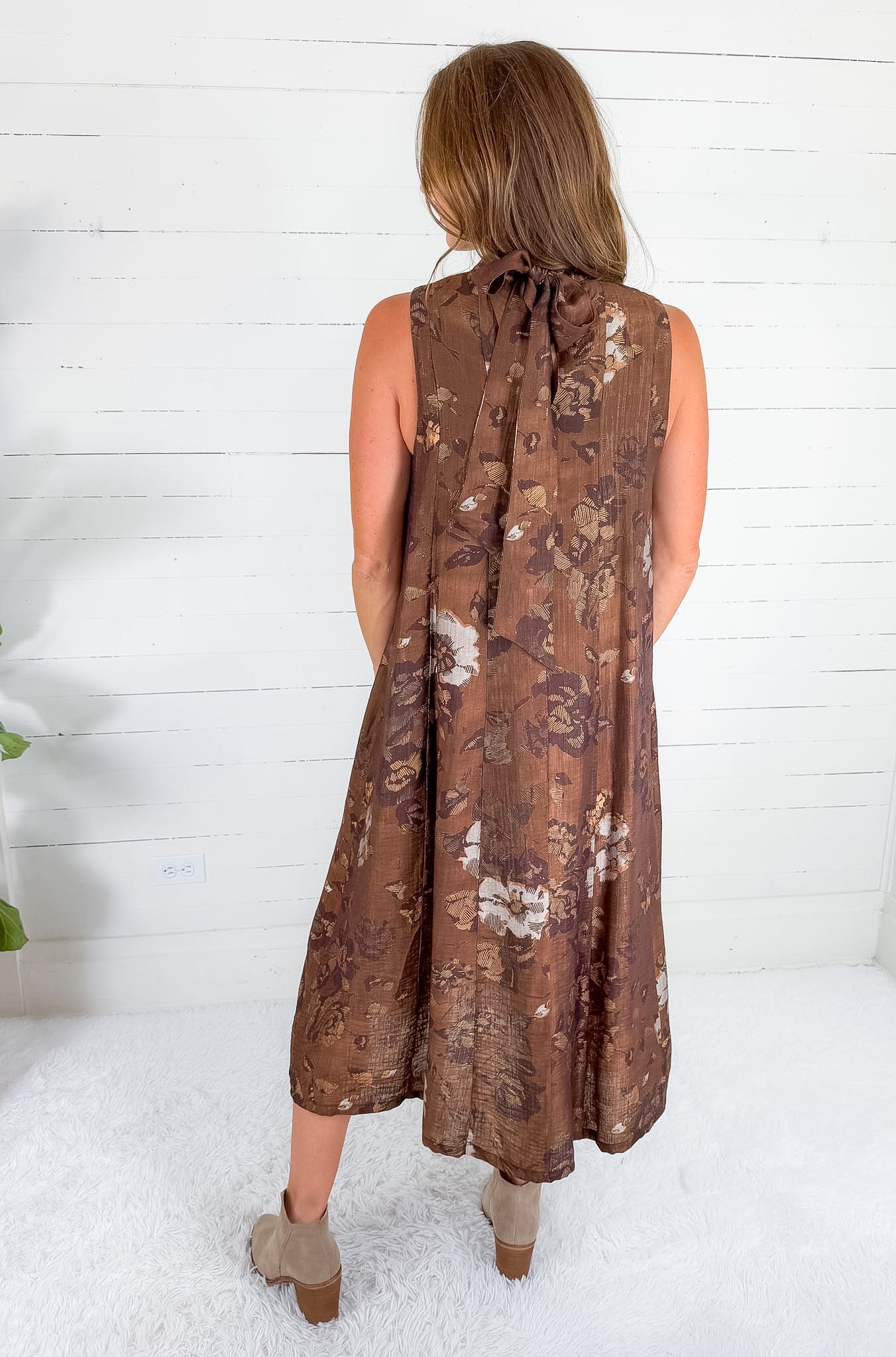 Coleman Chocolate Tie Back Maxi Dress THML