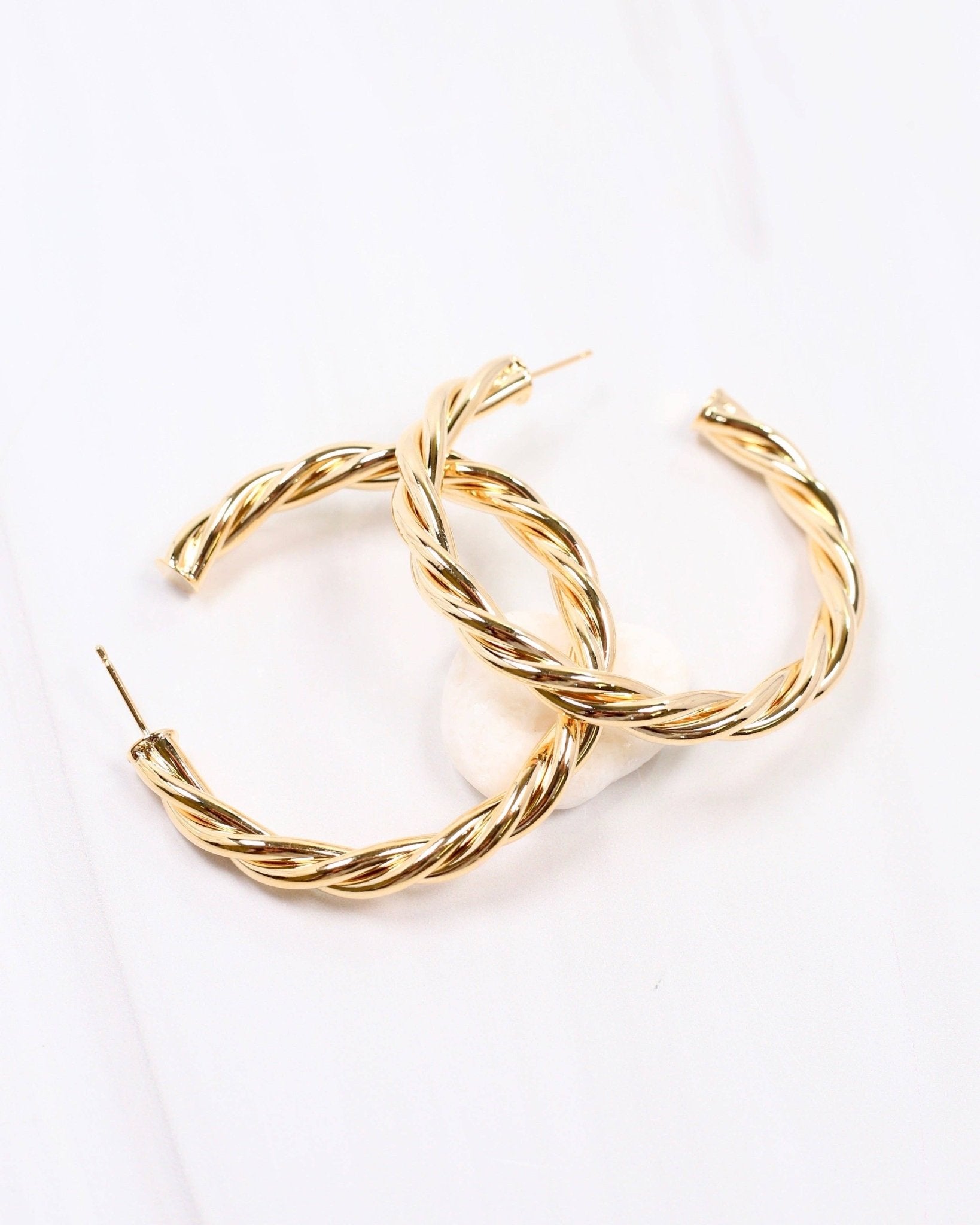 Davies Twisted Hoop Earring Gold - A3 Accessories - Jewelry - Earrings - Clover + Bee