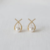 Vintage Inspired Intertwined Pearl Stud Earrings