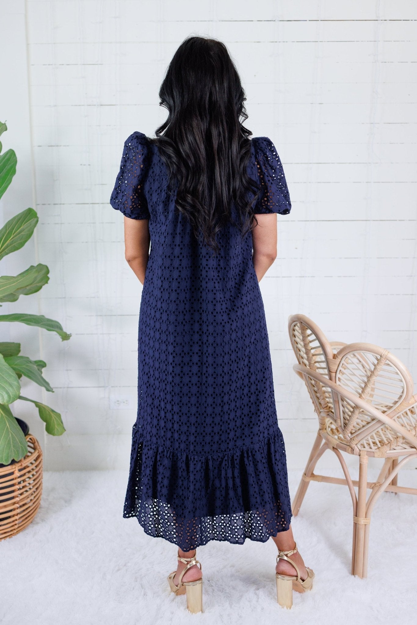 Evelyn Navy Eyelet Maxi Dress Entro