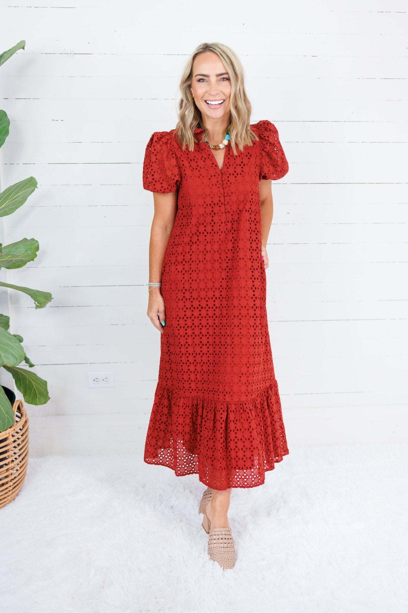 Evelyn Rust Eyelet Maxi Dress Entro