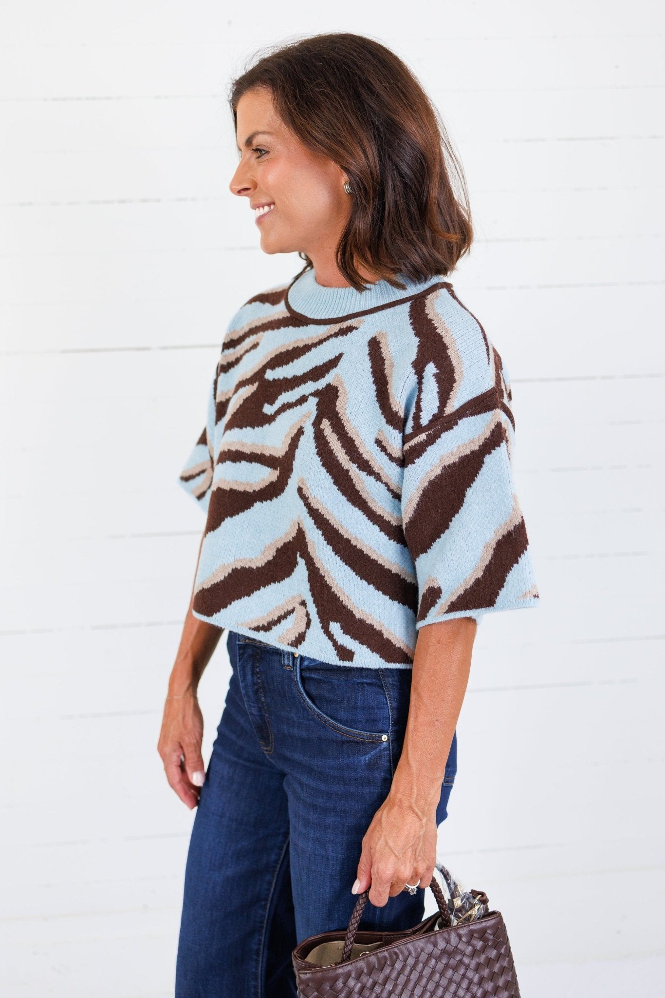 Eye Of The Tiger Blue Sweater Entro