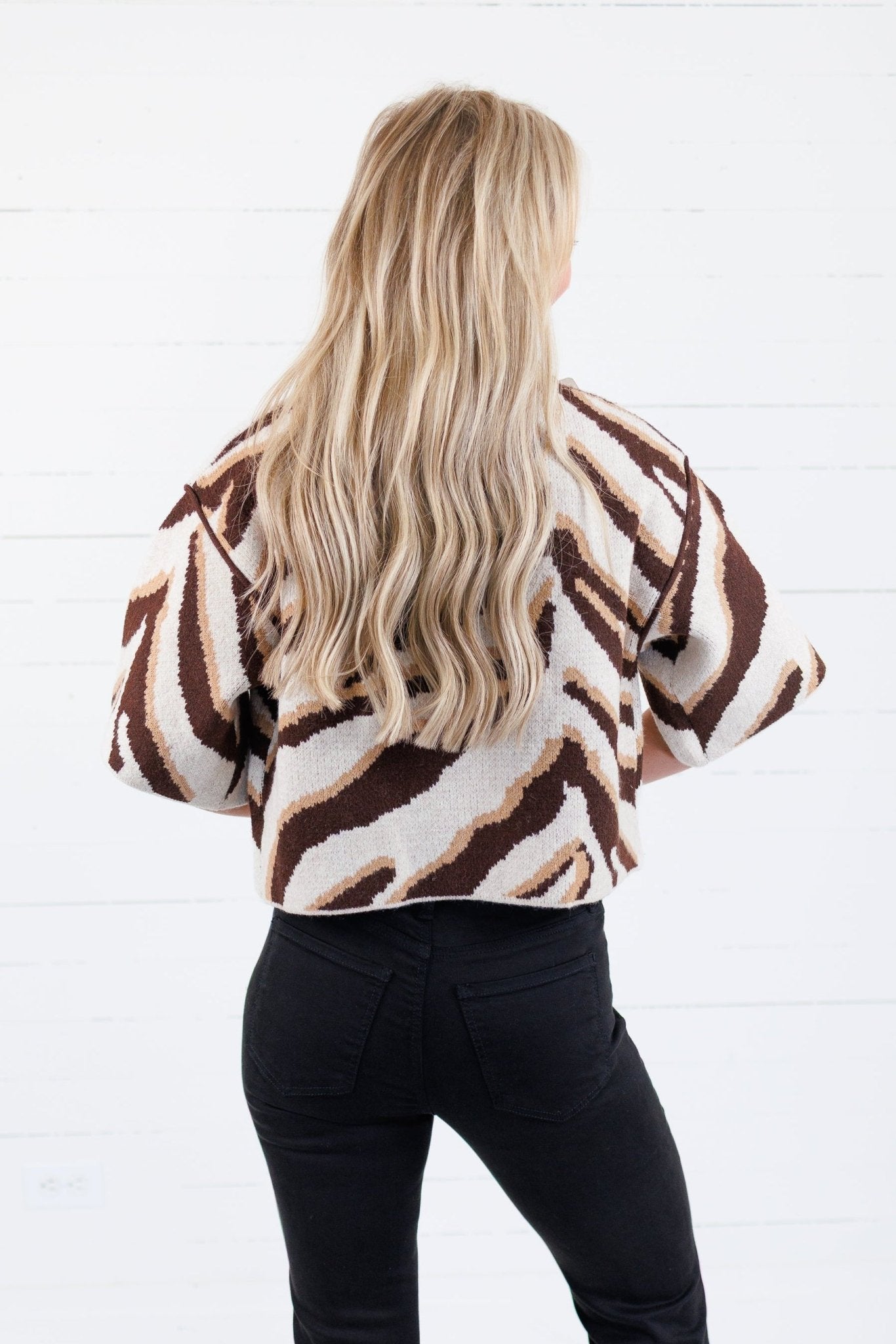 Eye Of The Tiger Brown Sweater Entro 