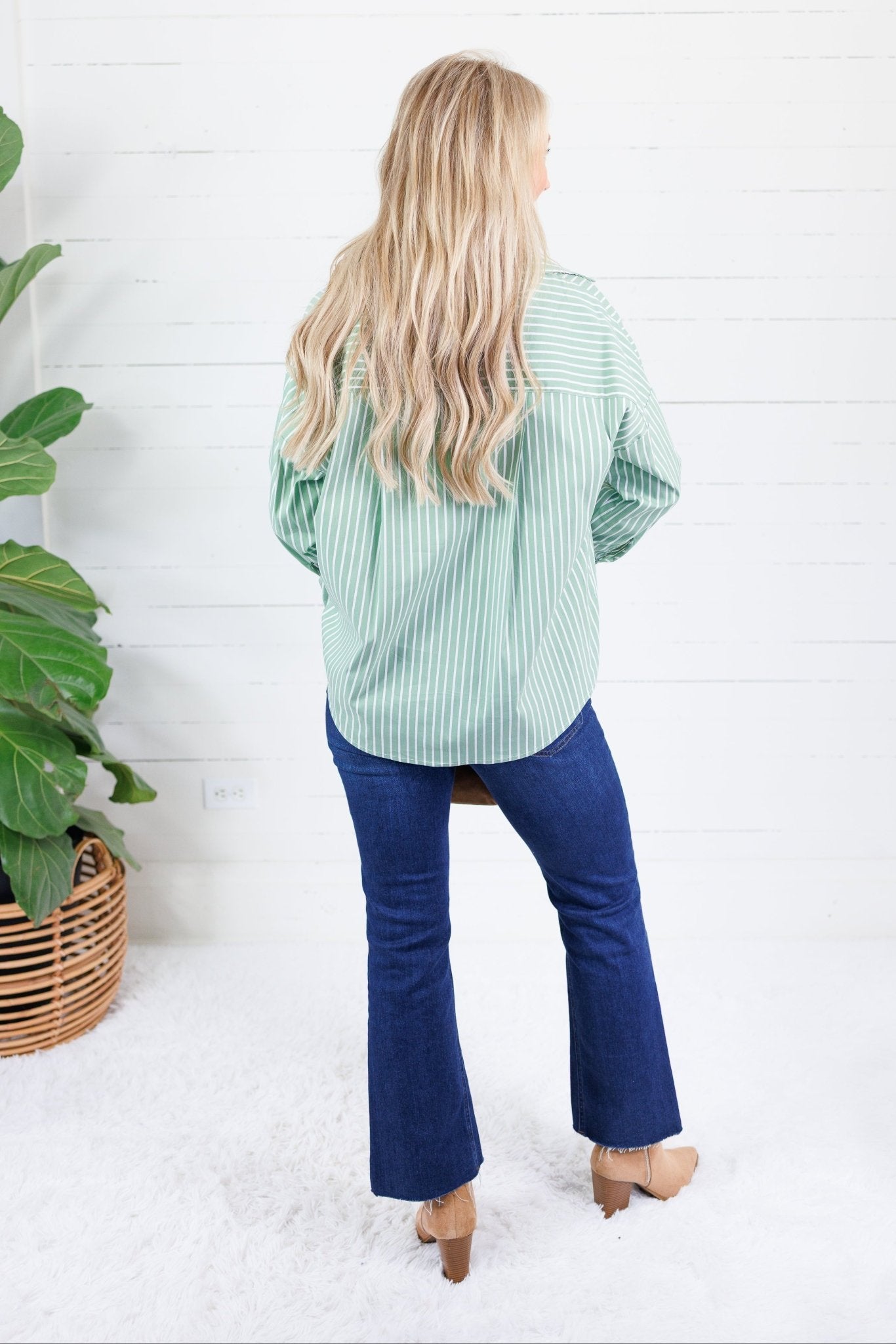 Glasner Pistachio + White Striped Top Fate