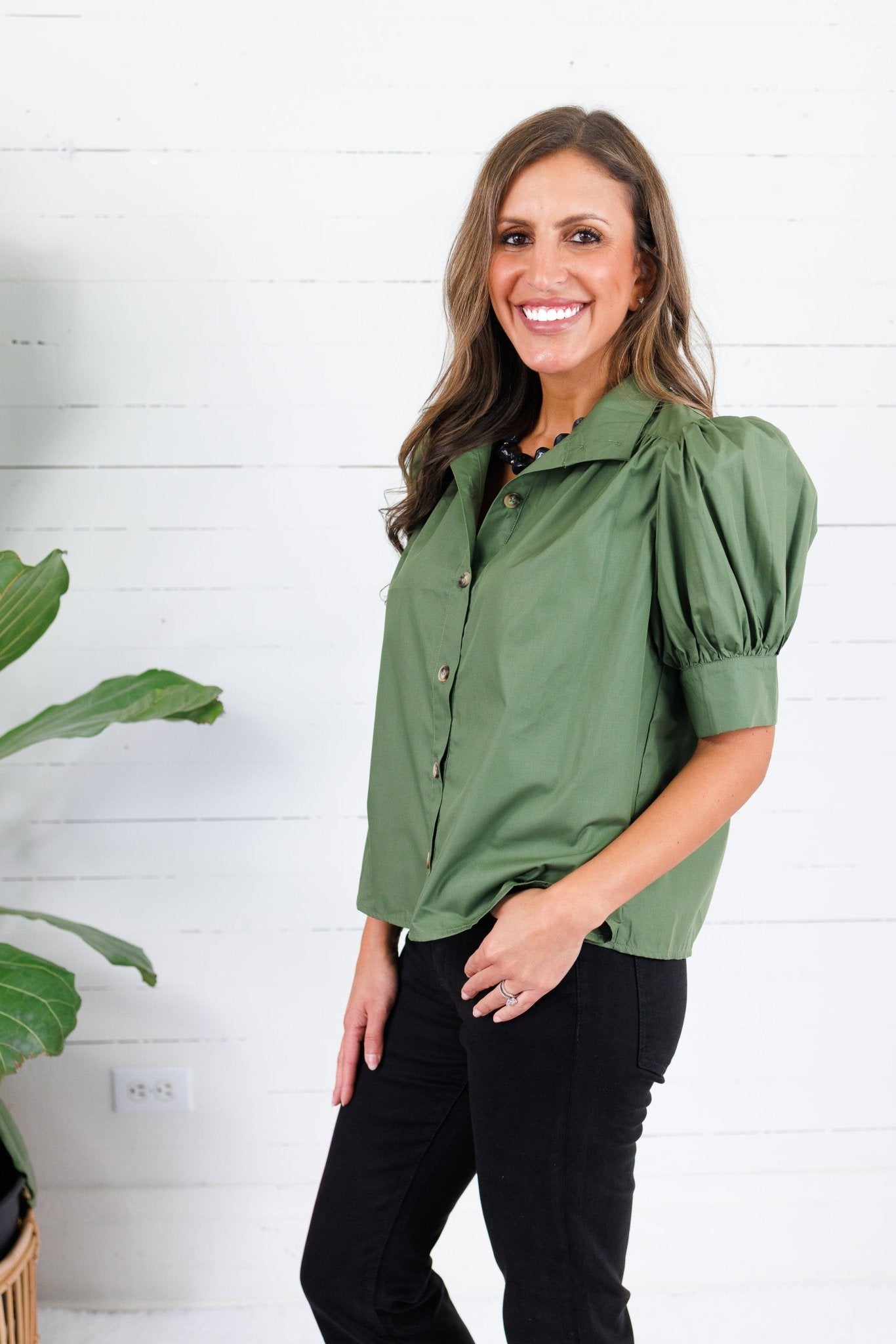 Hadley Olive Stand Collar Top Entro