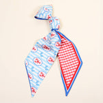 Scarf with lobsters on it