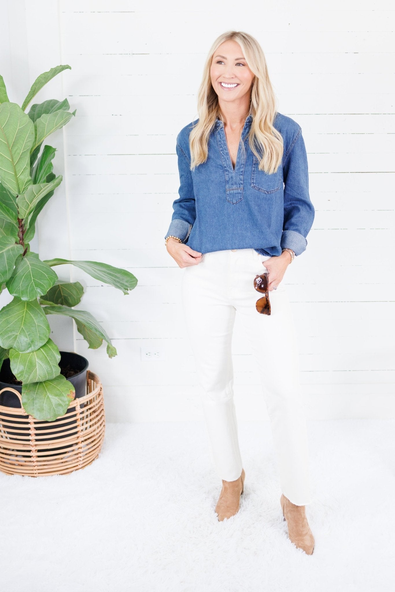 Iris Ease Denim Pullover Top Kut