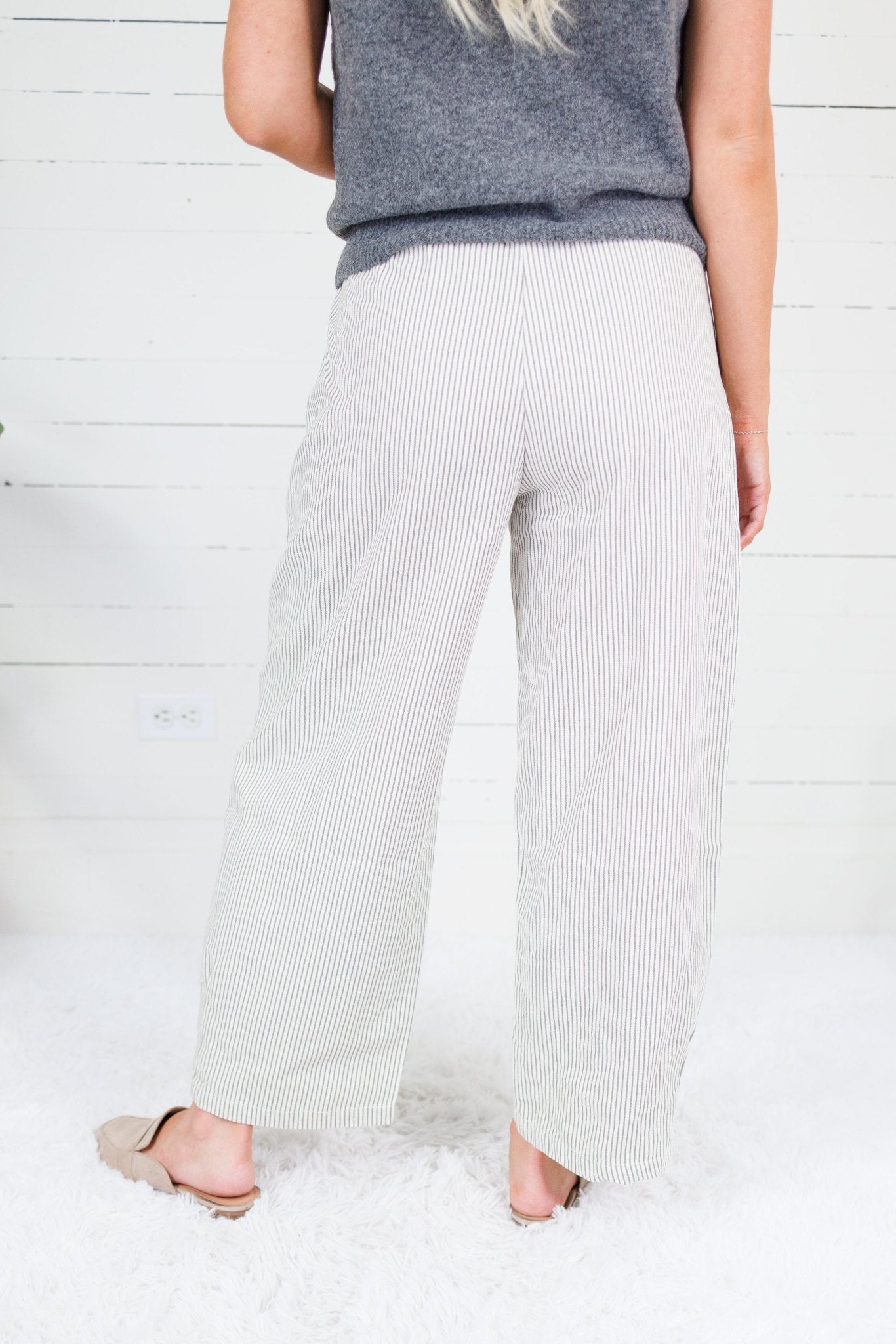 Jordan Dusty Sage Barrel Pants Blu Pepper