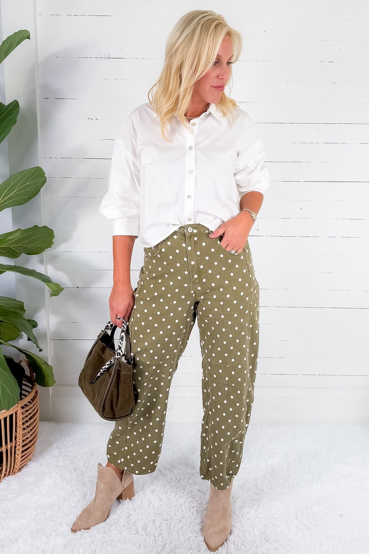 Lizzy Olive Dotty Mini Barrel Pants Entro