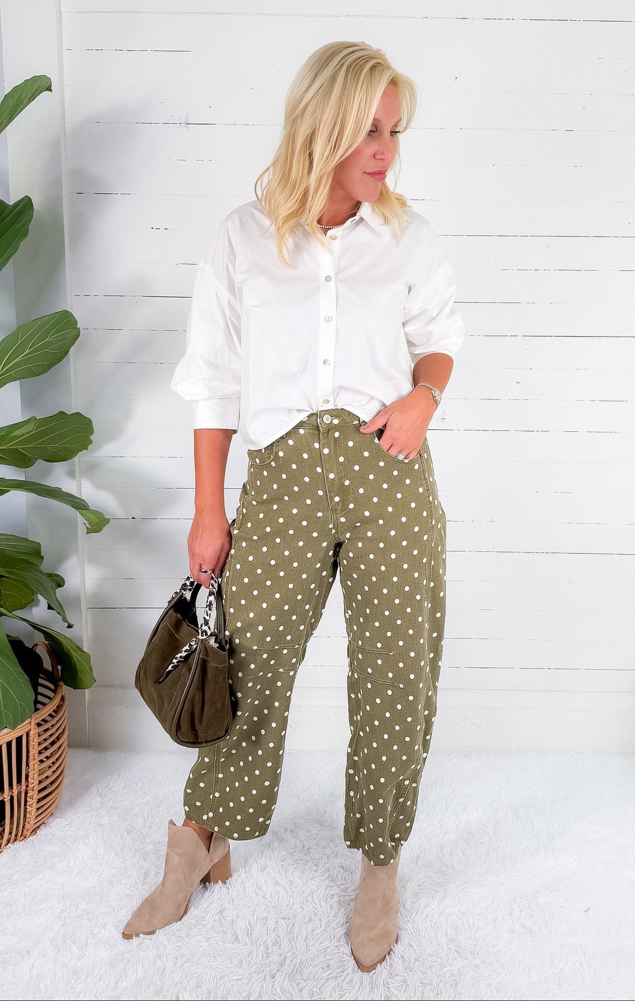 Lizzy Olive Dotty Mini Barrel Pants Entro