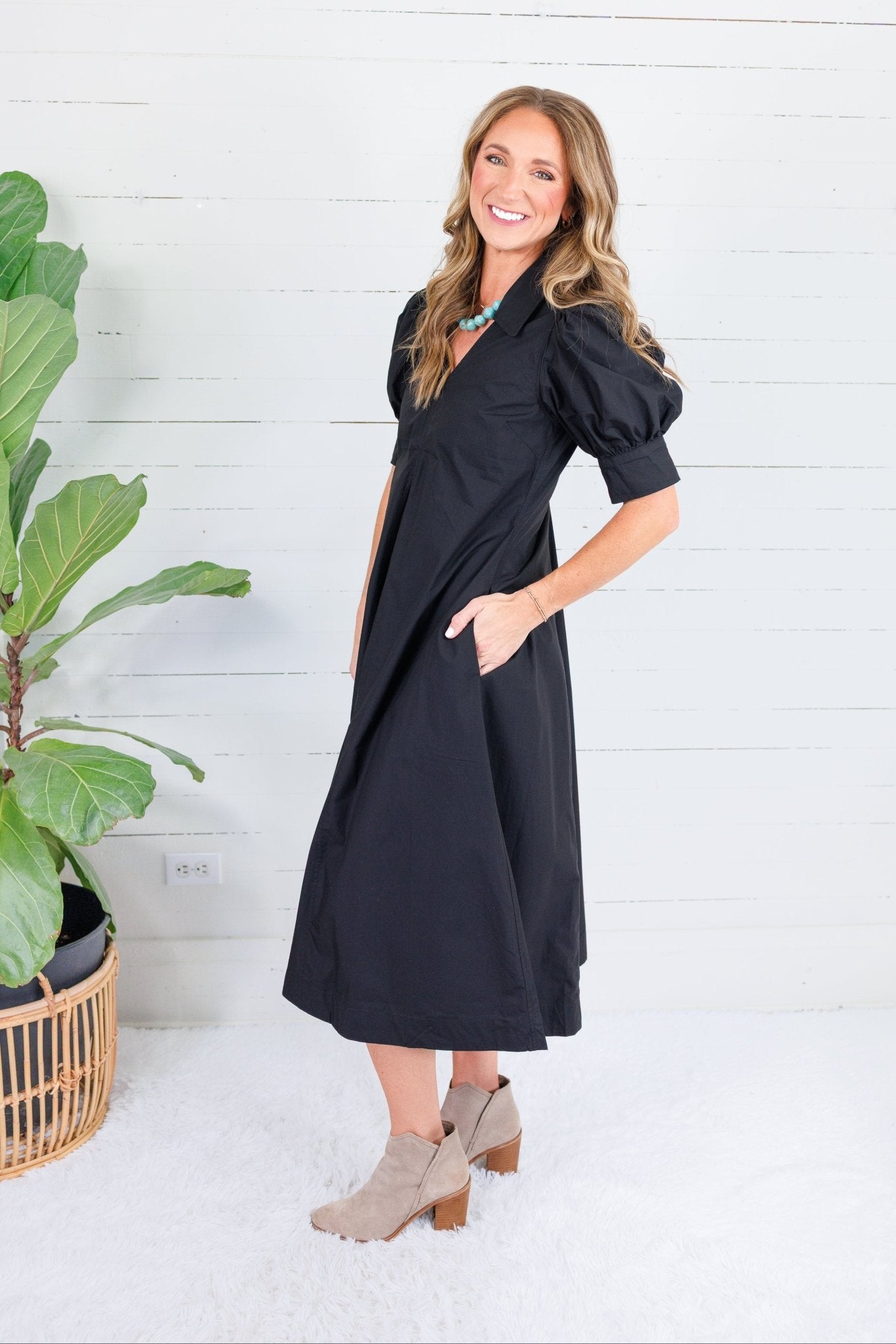 Luanne Black Pleated A-Line Maxi Dress Pinch