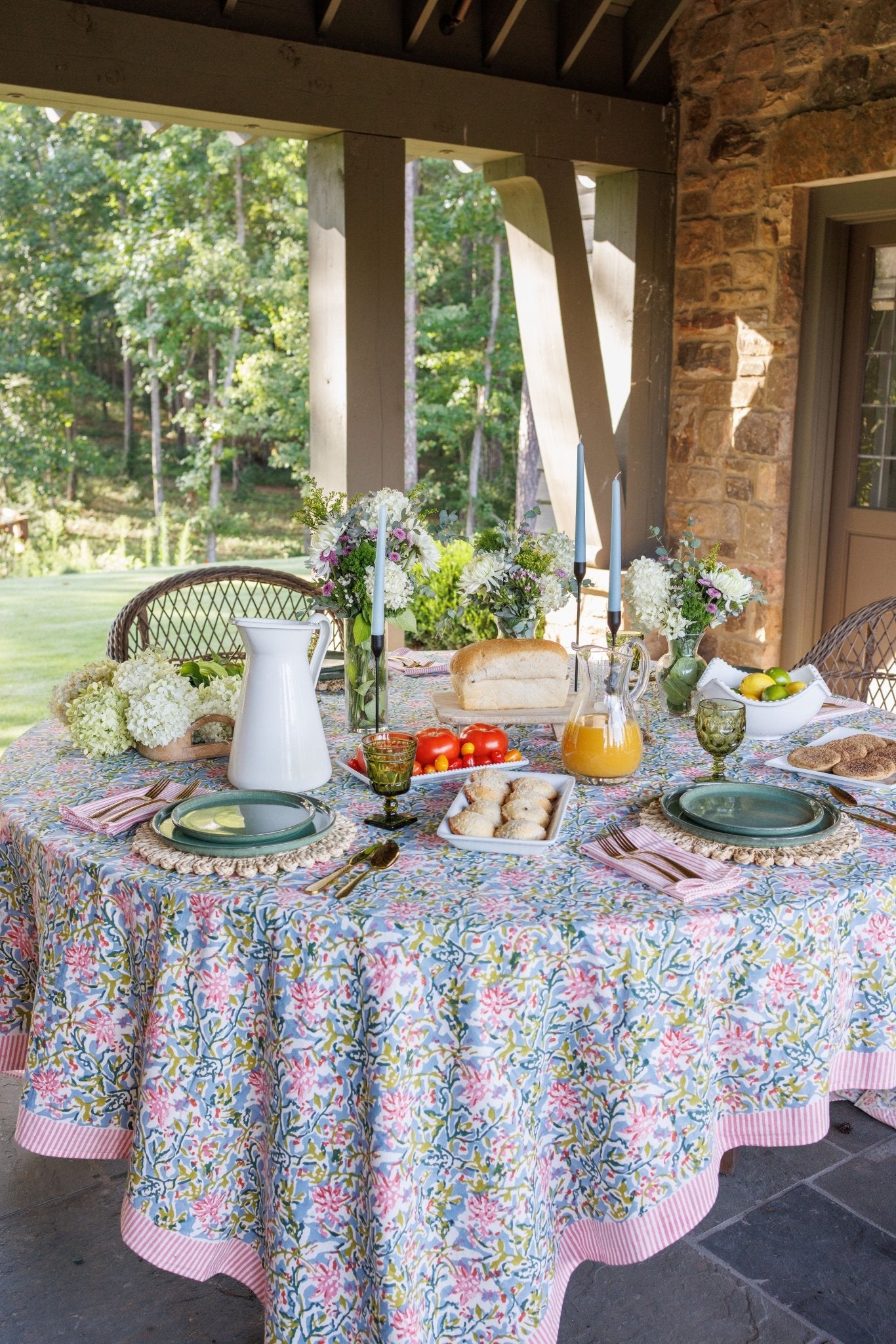 Maggie Oaks Virginia Signature Floral Tablecloth