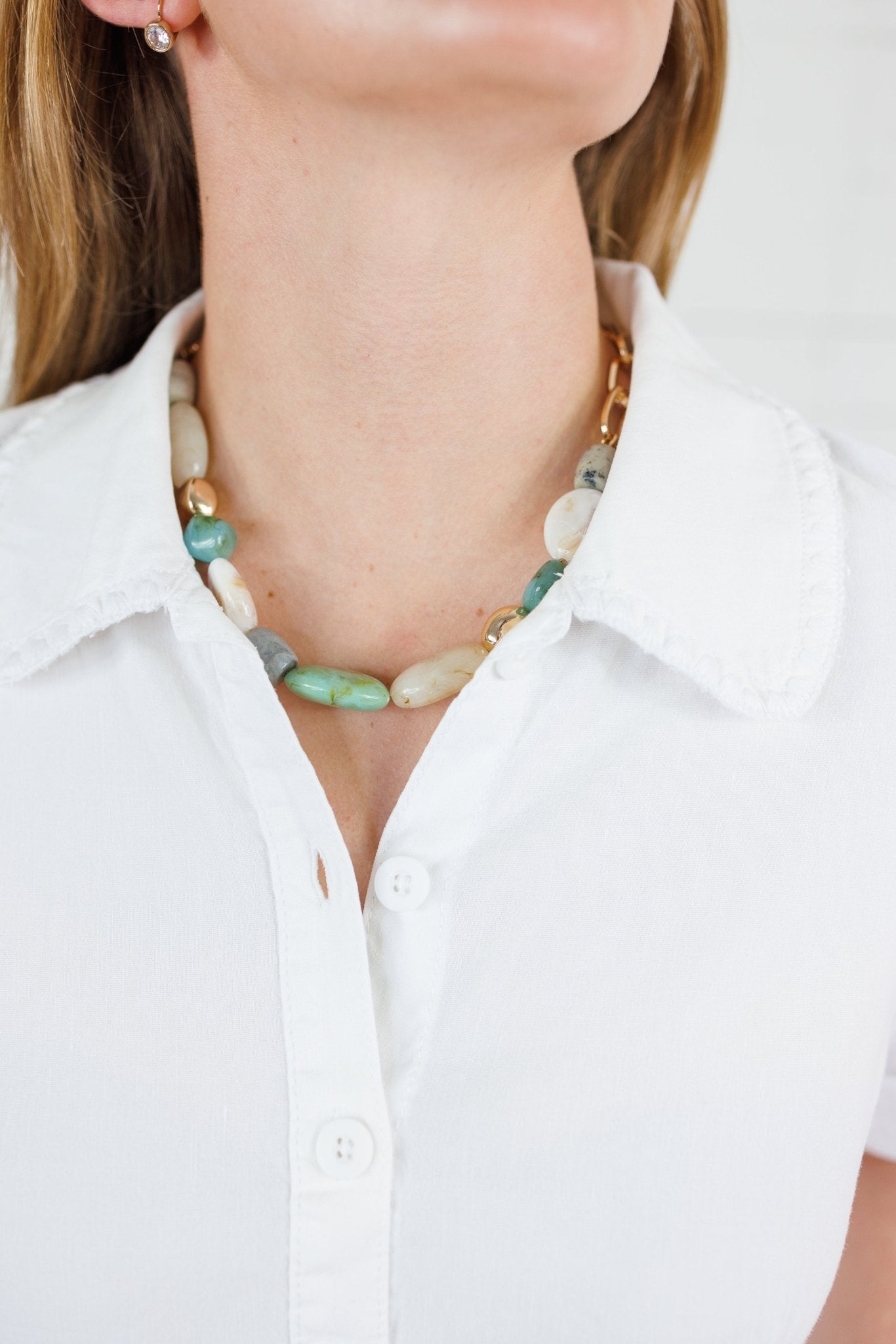 Marisol White Embroidered Collar Top Kut