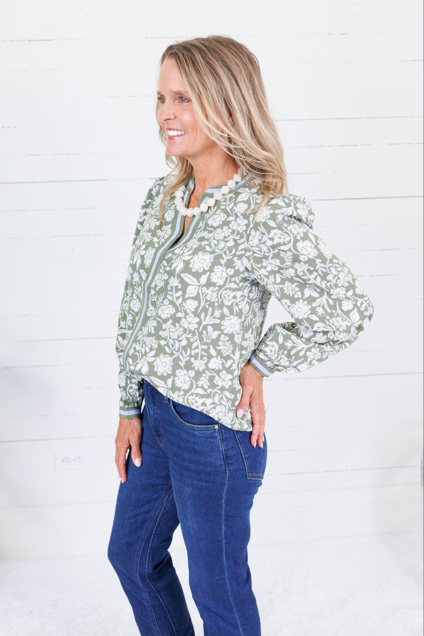 Naomi Painted Trillium Olive Top Mary Square