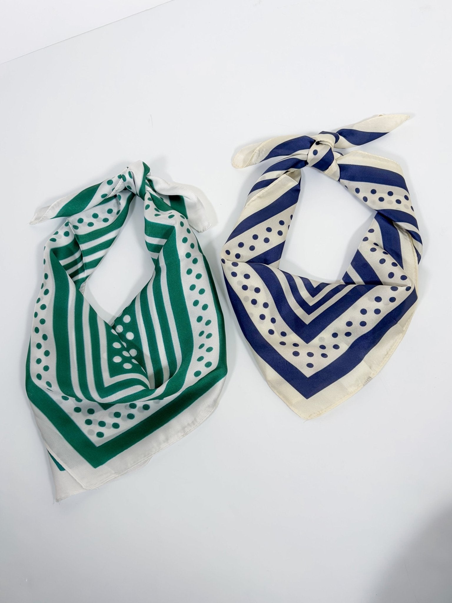 Polka Dot Concentric Square Print Scarf