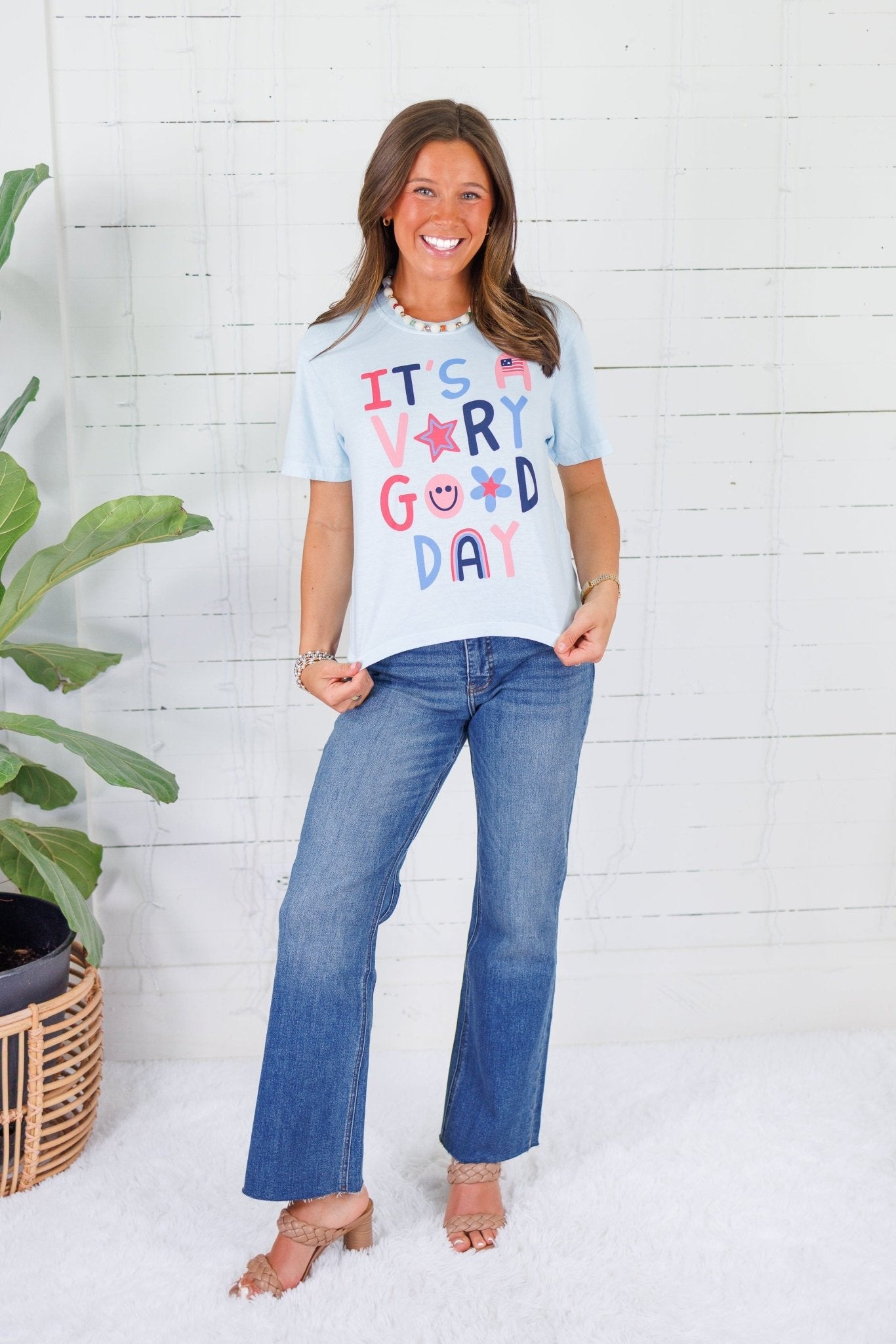 Poppy & Pine It's A Very Good Day Blue Crop Tee 