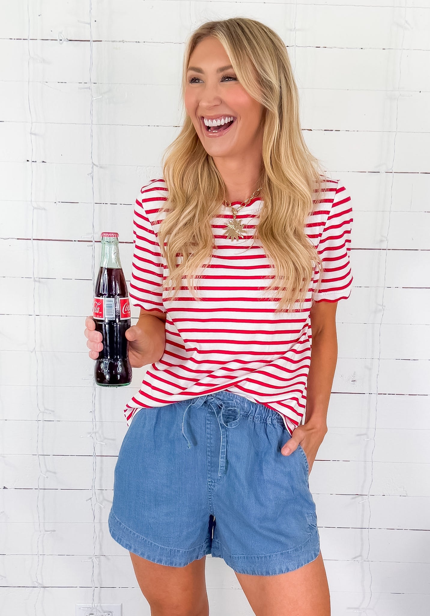 Rita Red Stripe Scallop Edge Tee
