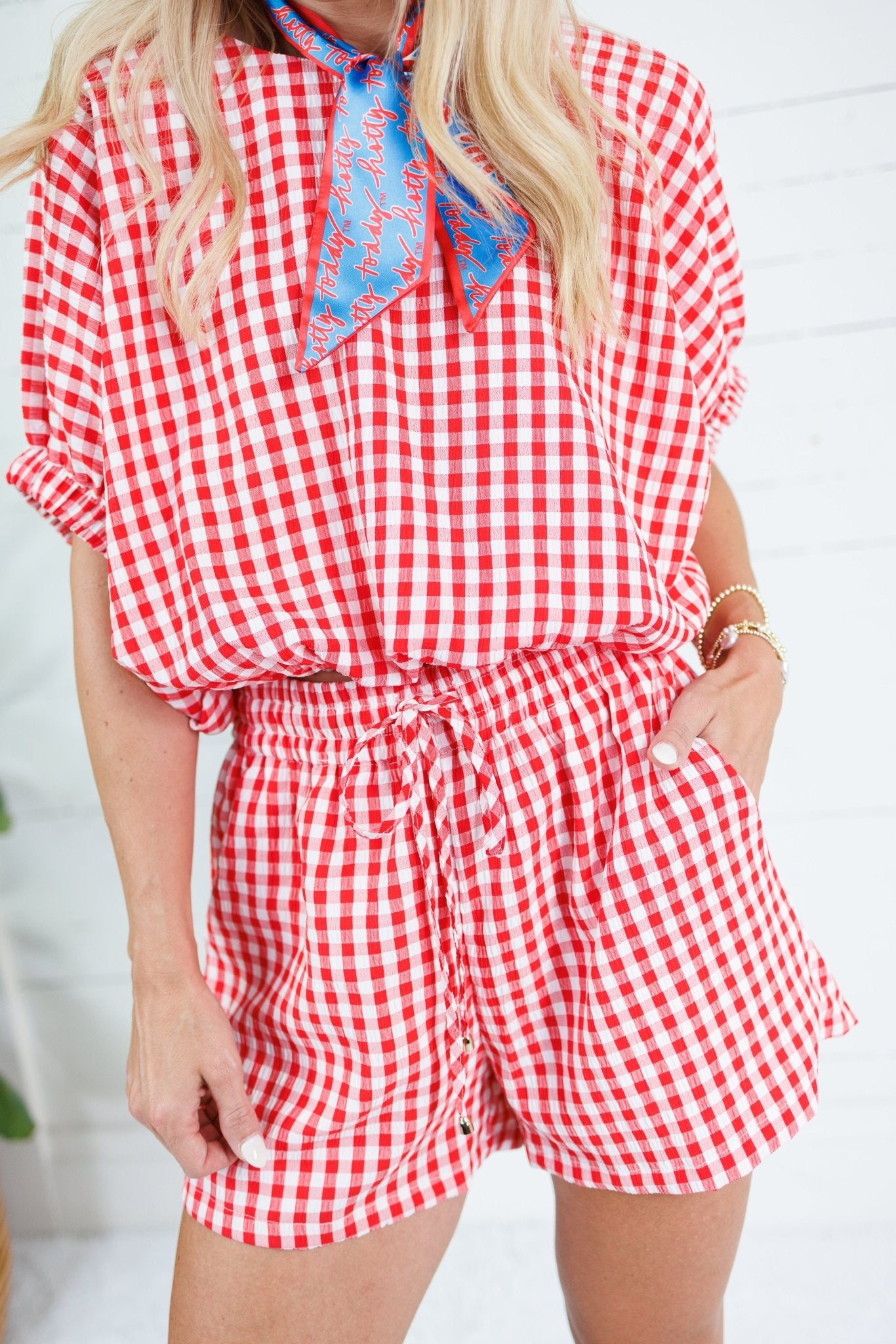 Sheila Red Check Shorts Entro